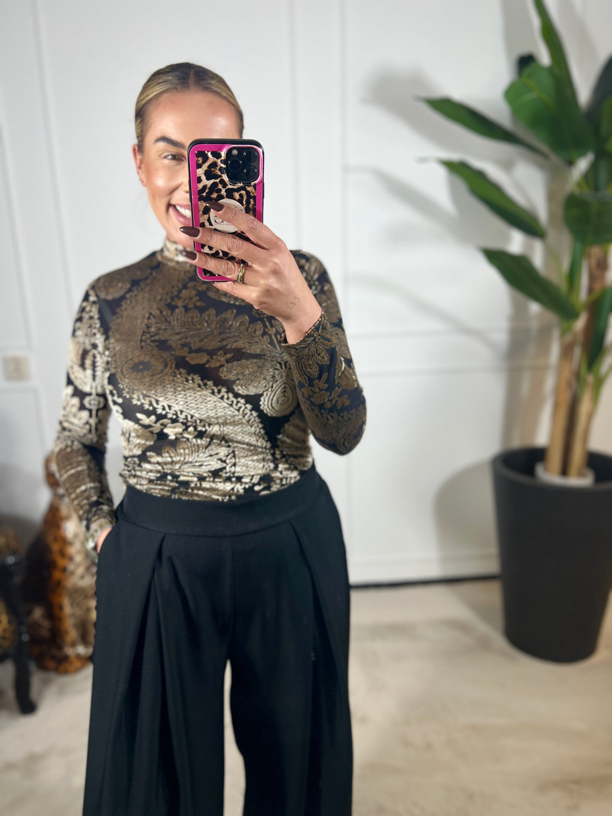 GOUDEN BODY