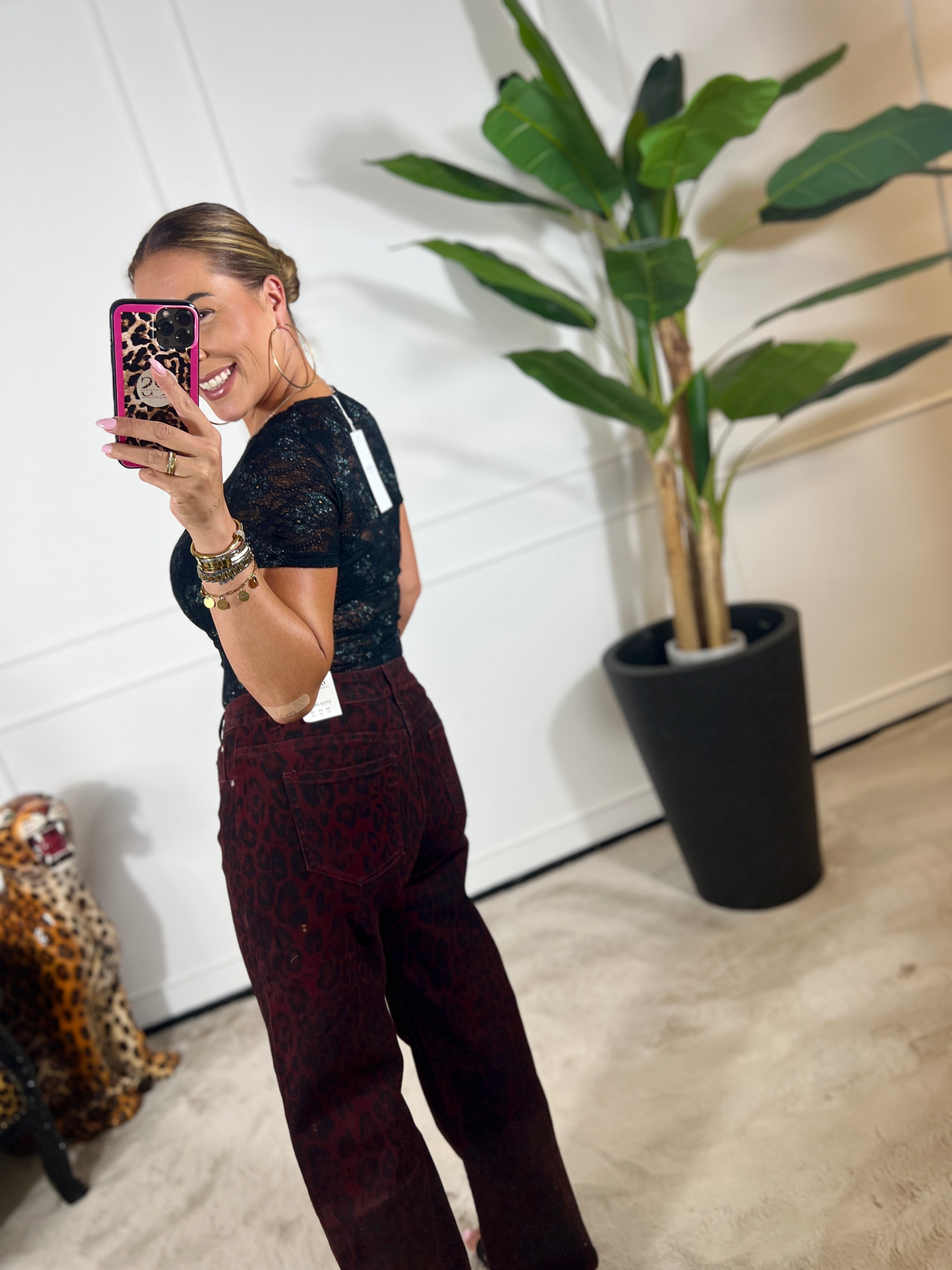 AMORA LACE BODY