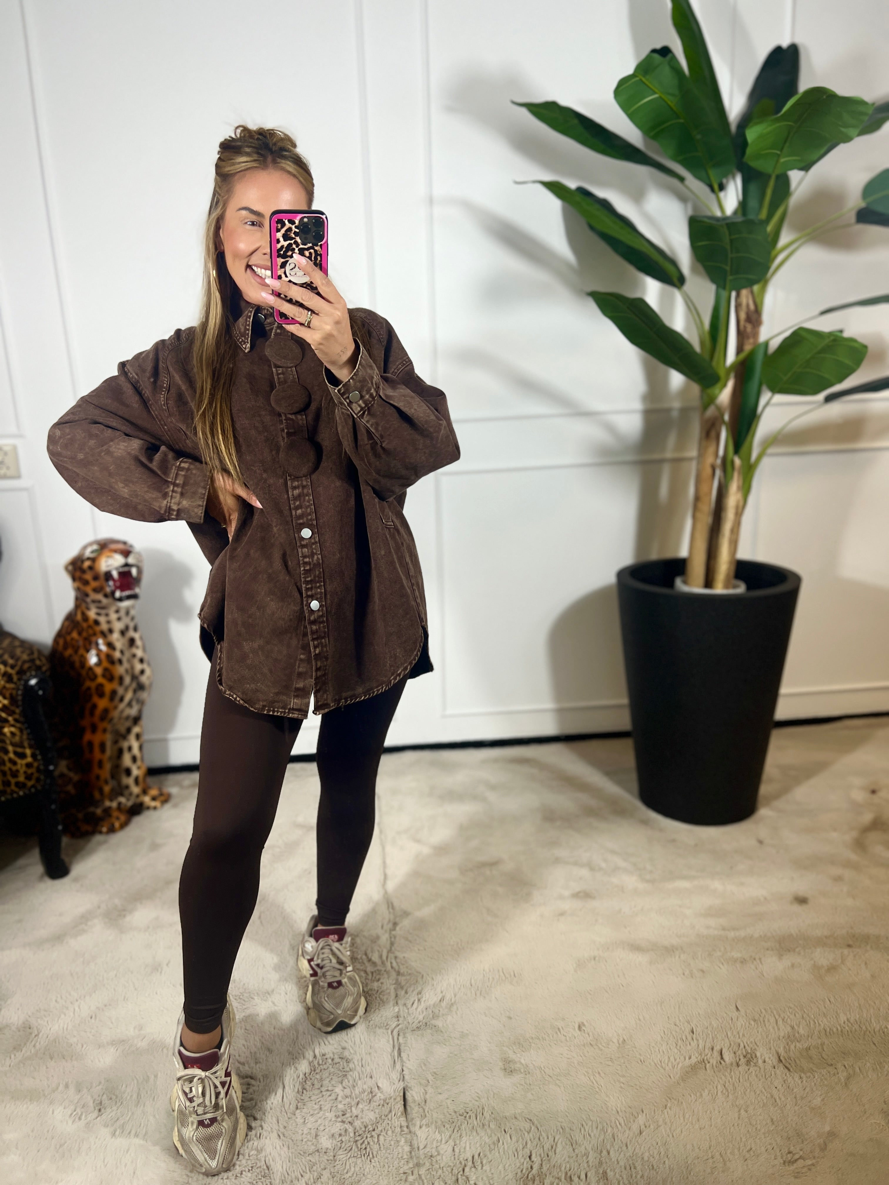 BUTTON OVERSIZED DENIM BLOUSE