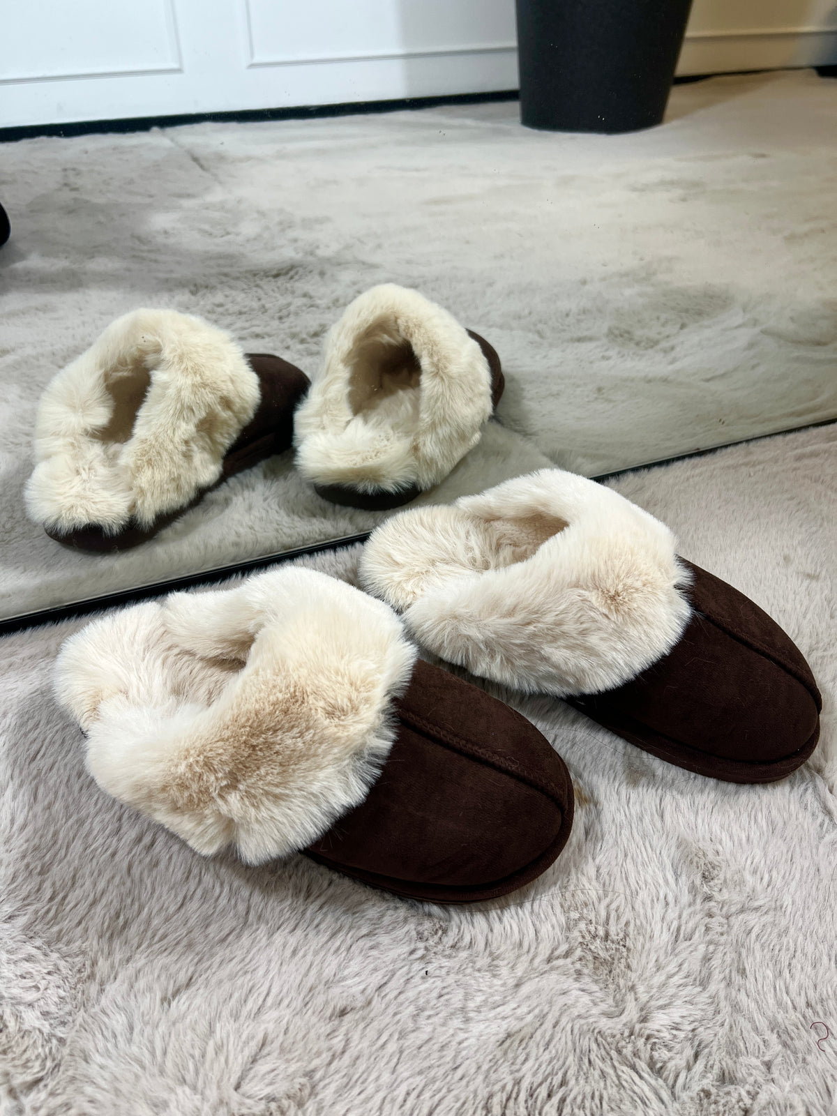 FLUFFY PANTOFFELS