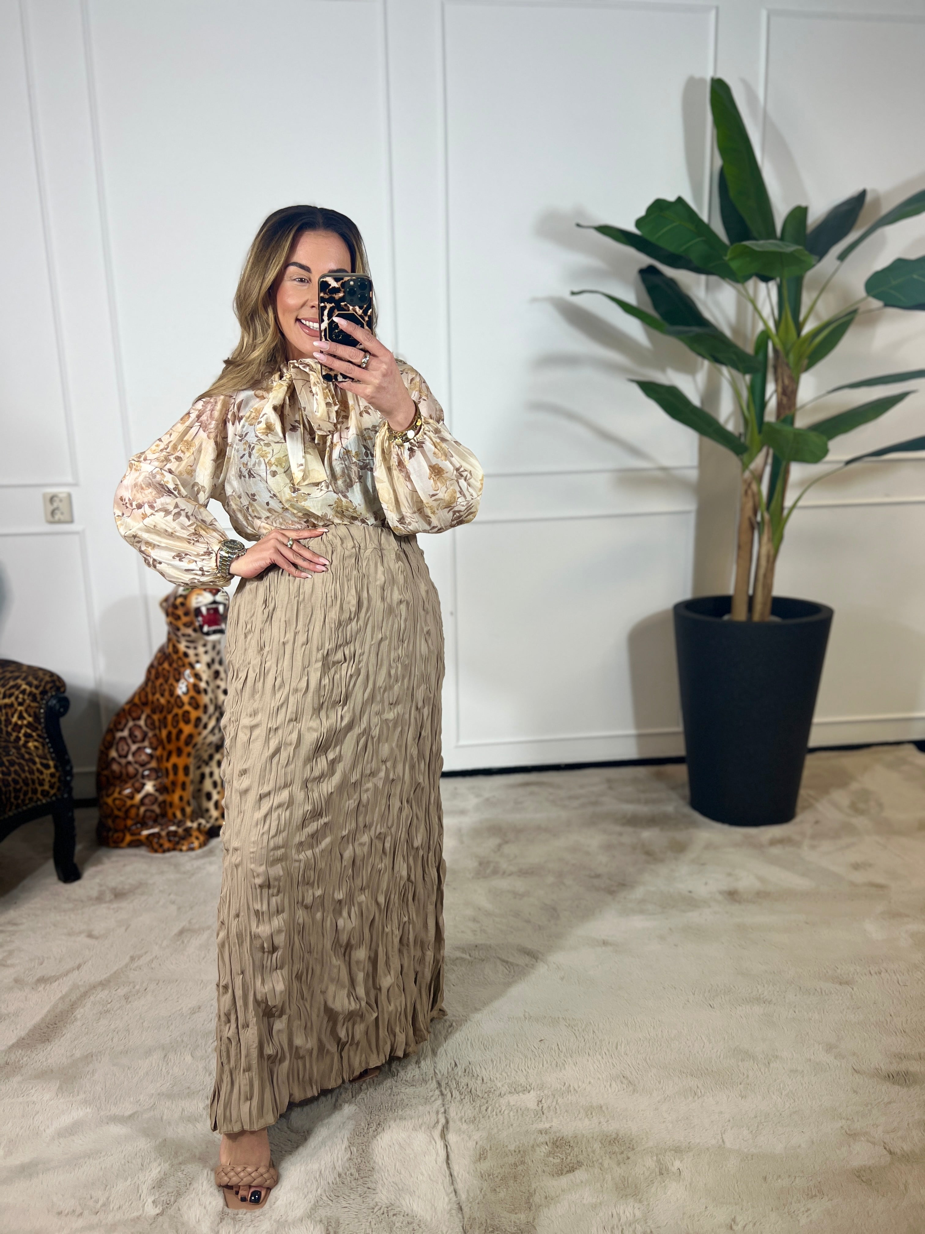 ESMEE STRETCH ROK (T/M 48) + VIDEO