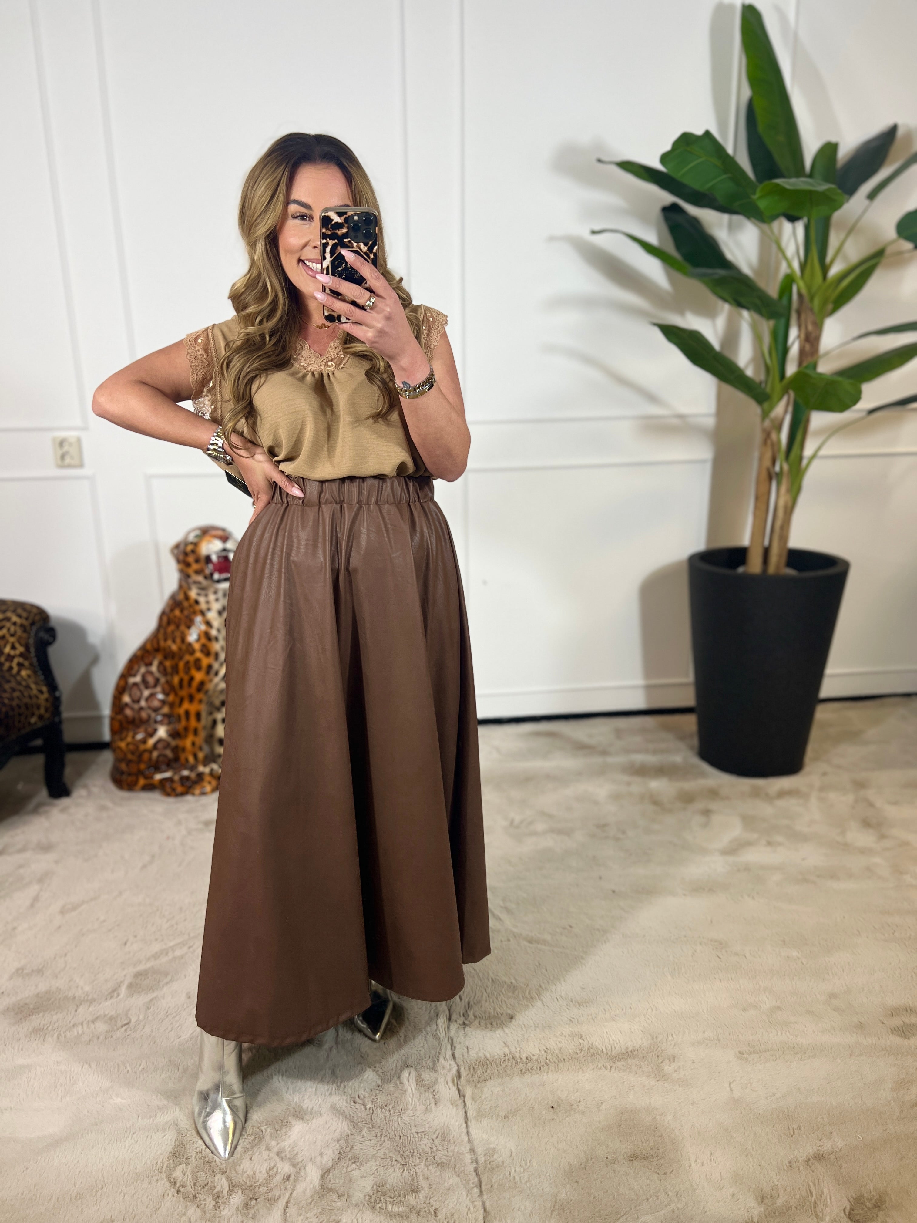 MAXI LEATHERLOOK ROK (T/M 46-48)