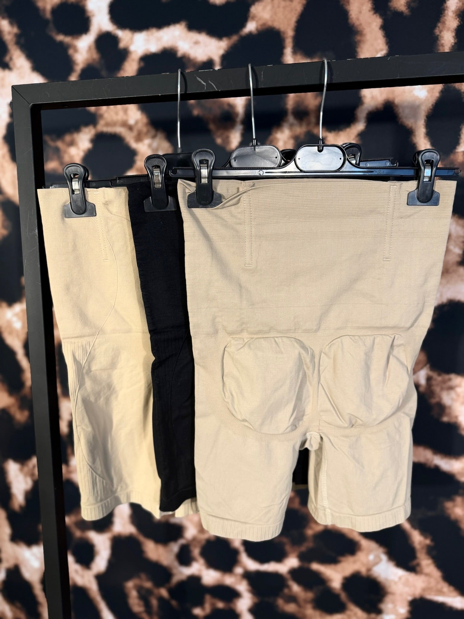 BILLIE LIFT *SHAPE SHORT* (XL T/M 6XL) + VIDEO