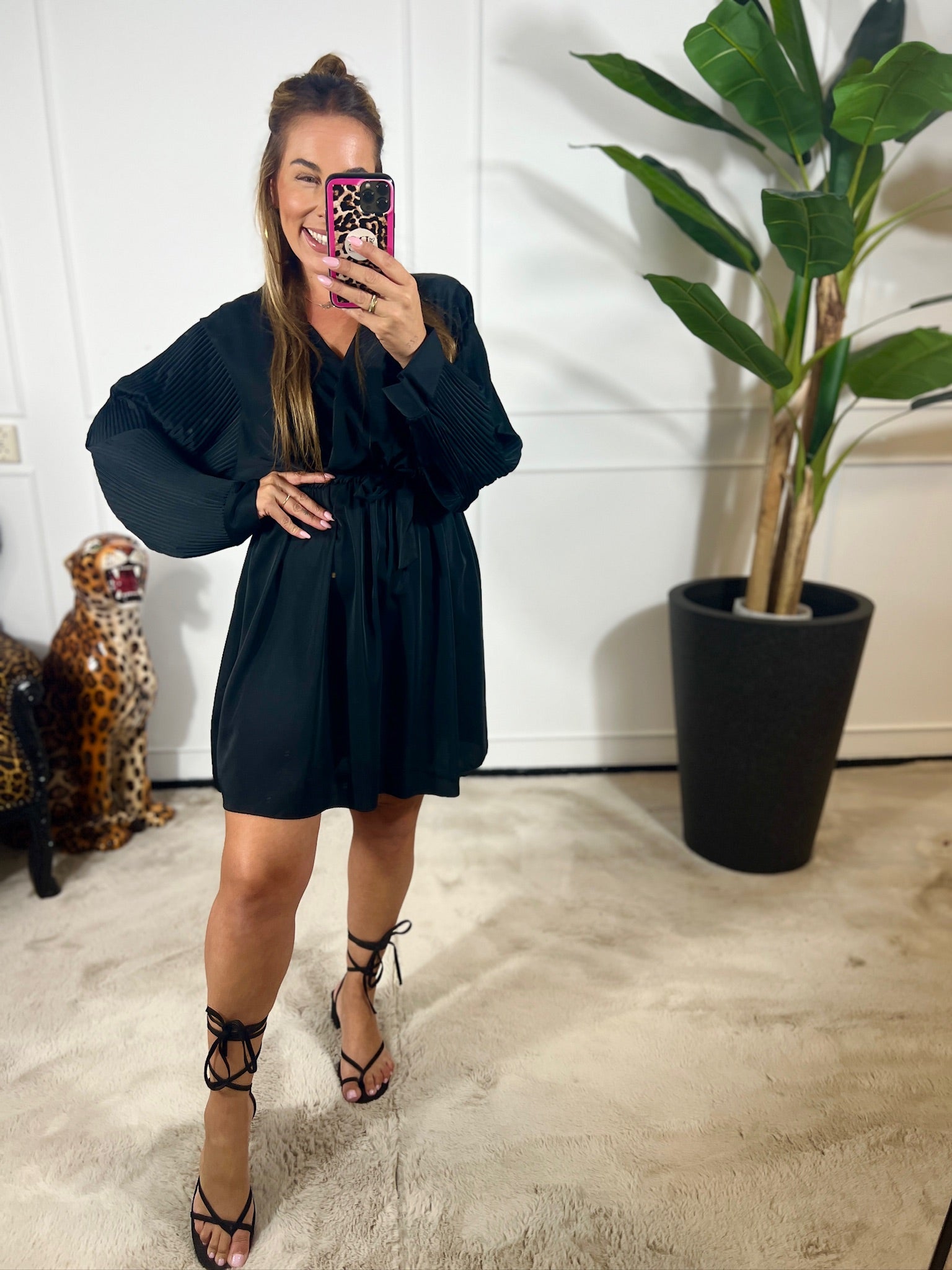 FAYE PLISSÉ DRESS