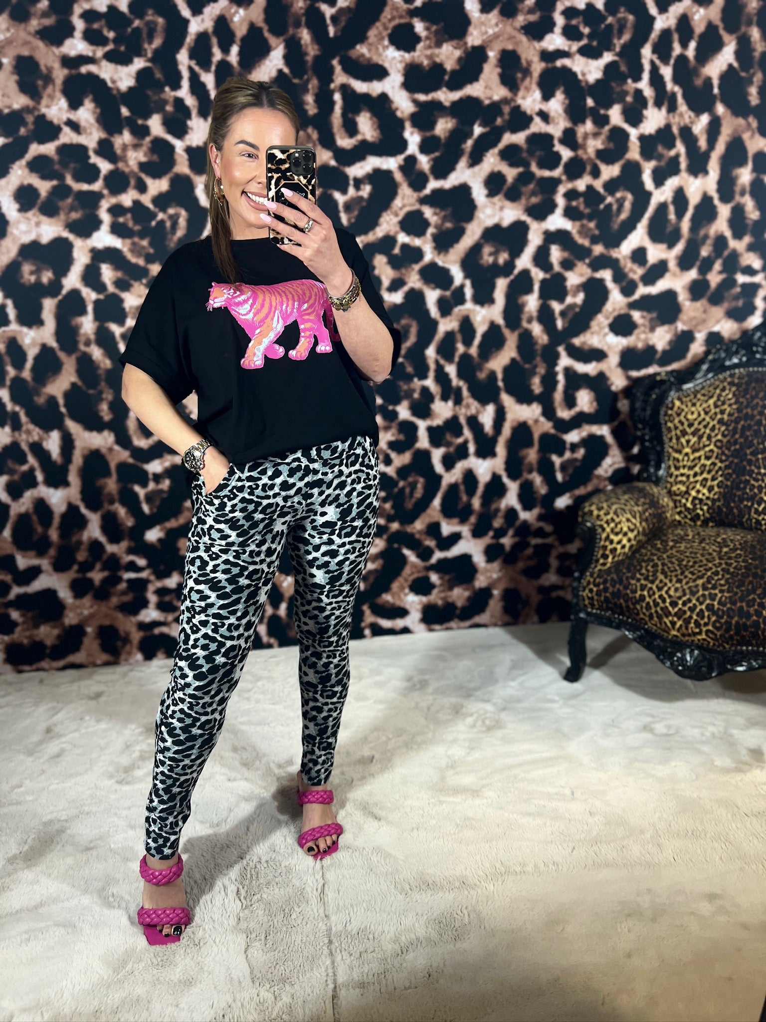 PINK TIGER OVERSIZED TEE (T/M 48)