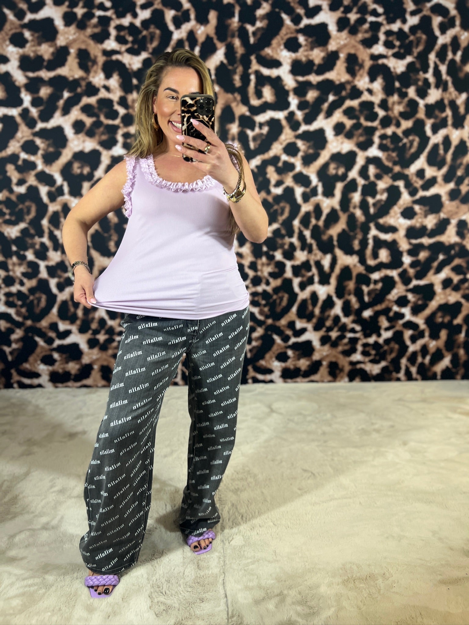 ISABELLA ROEZEL TOP (T/M 46) + VIDEO