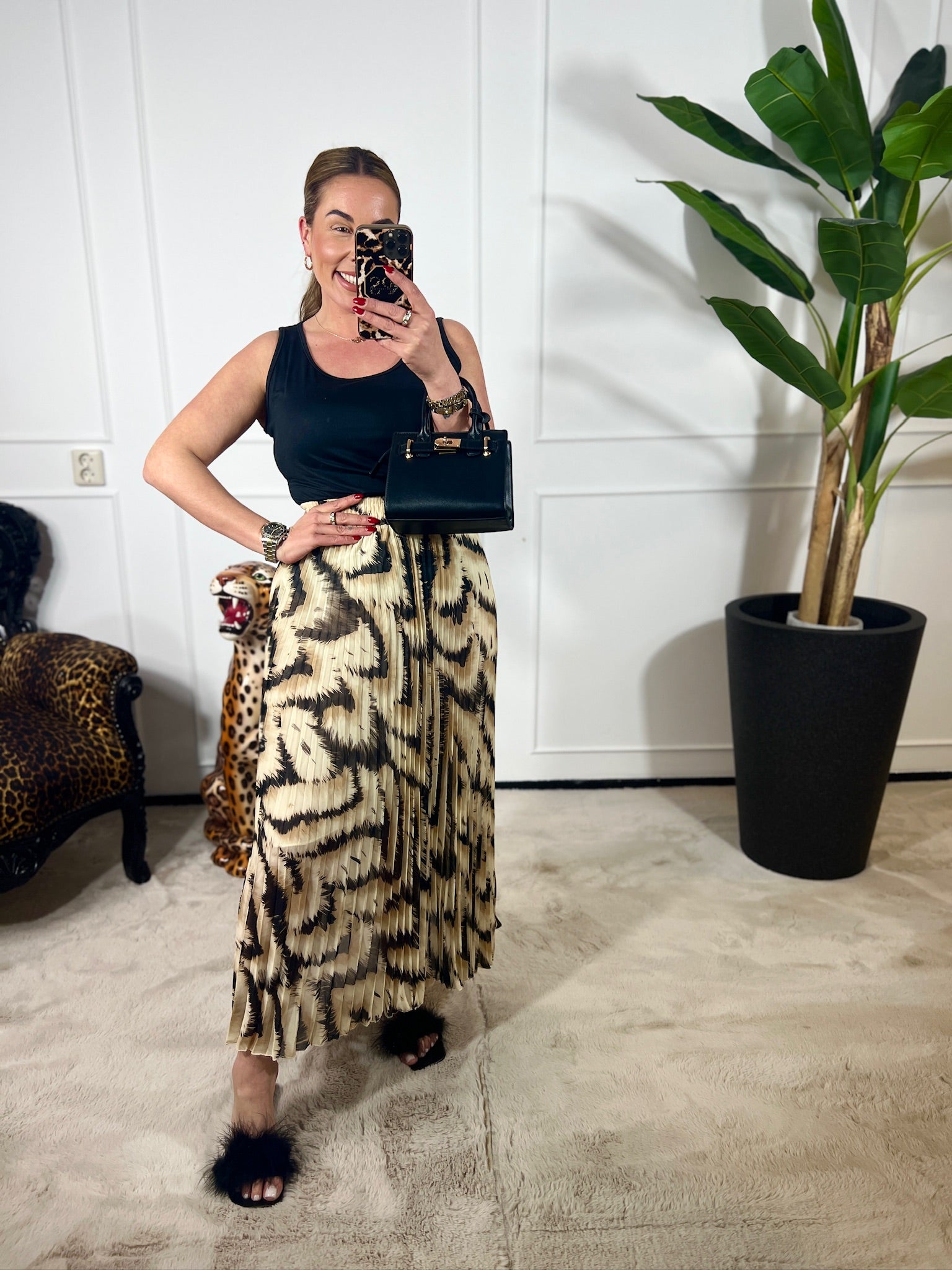 LÉA PLEATED ANIMAL SKIRT