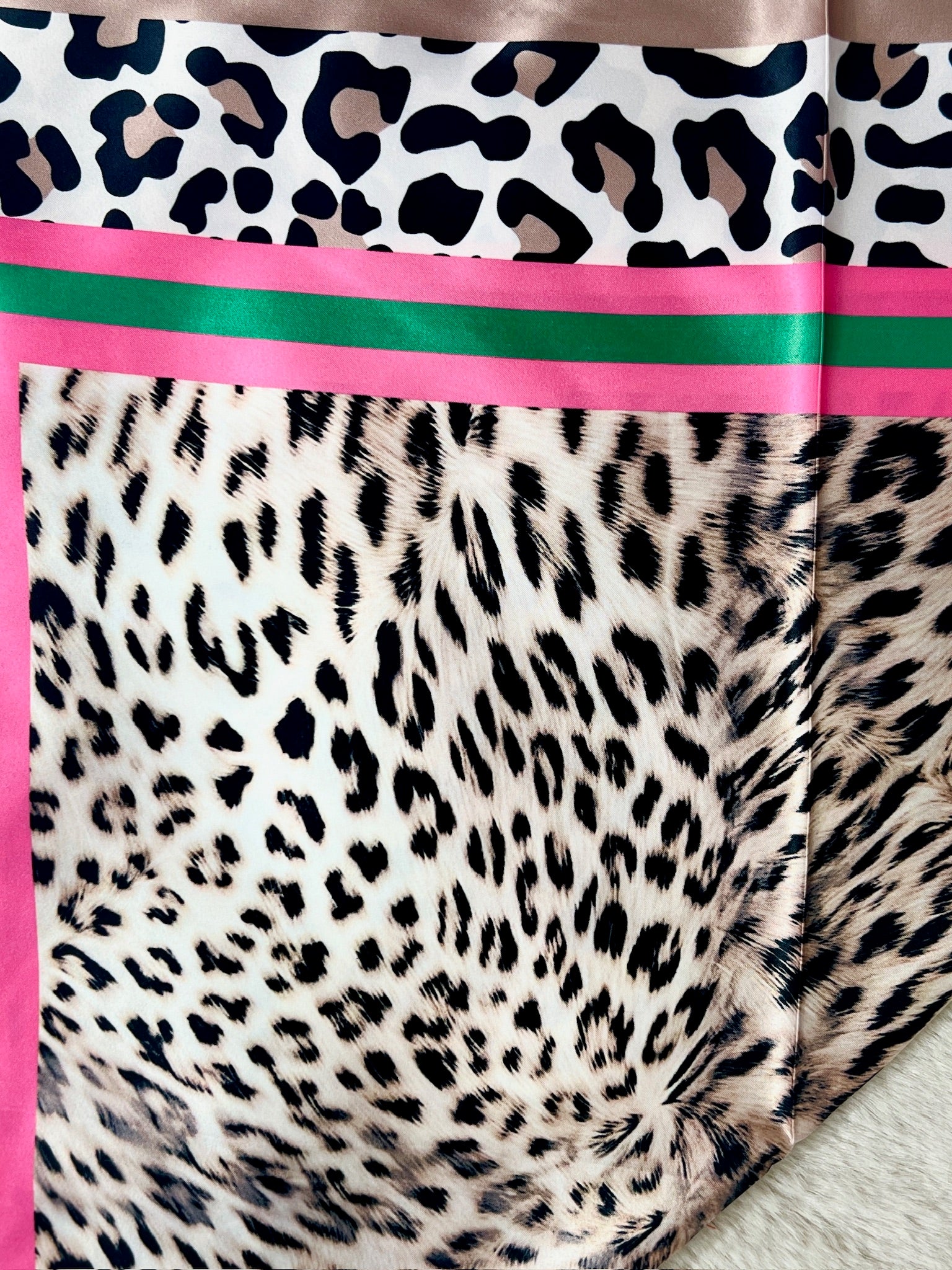 BEATE SCARF