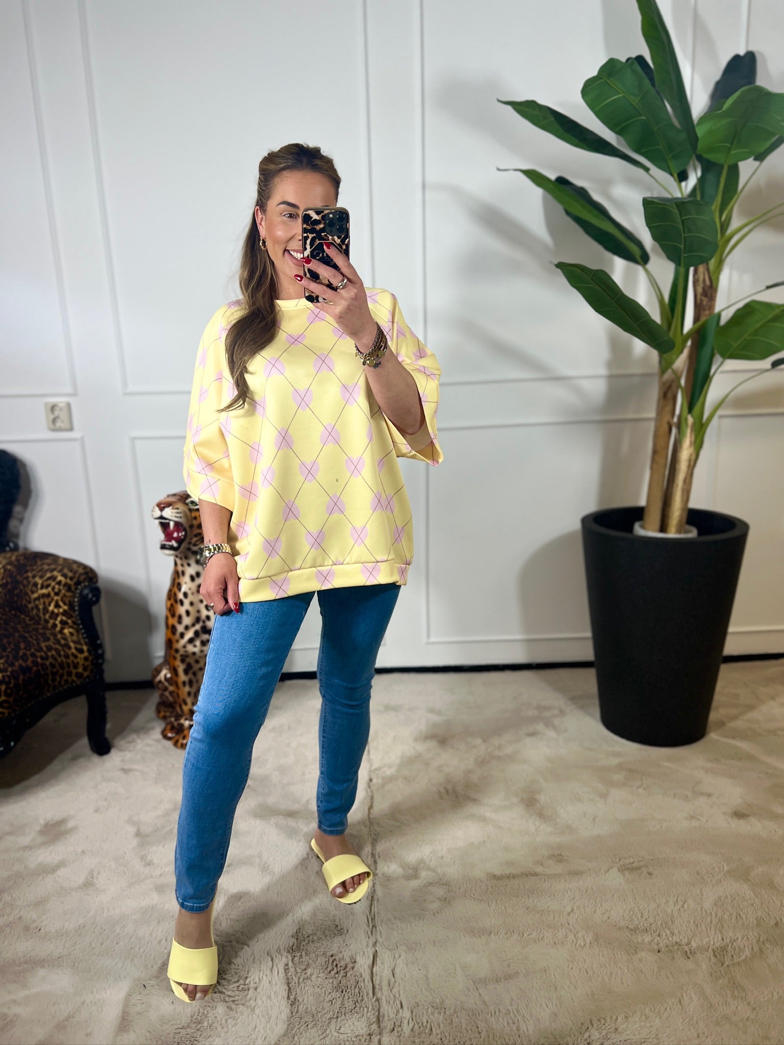 AMAYA HEART OVERSIZED TEE