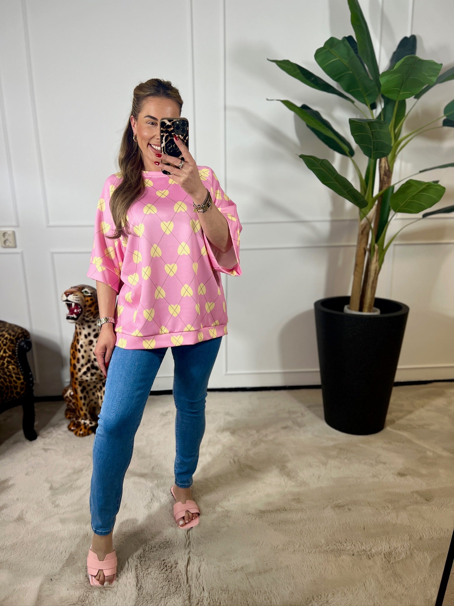 AMAYA HEART OVERSIZED TEE
