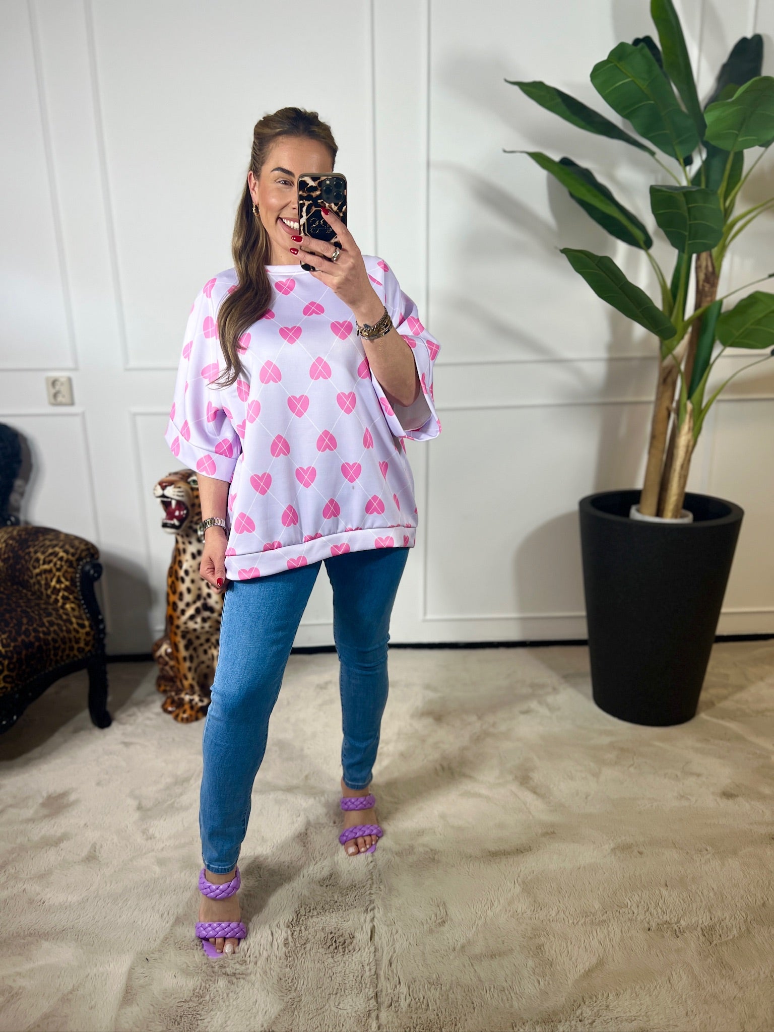 AMAYA HEART OVERSIZED TEE