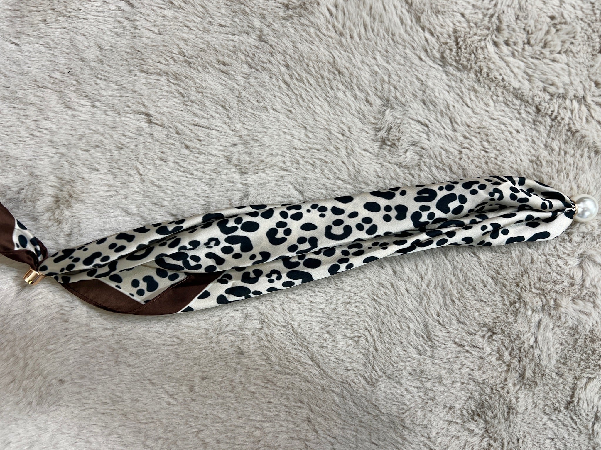 PEARL SCARF