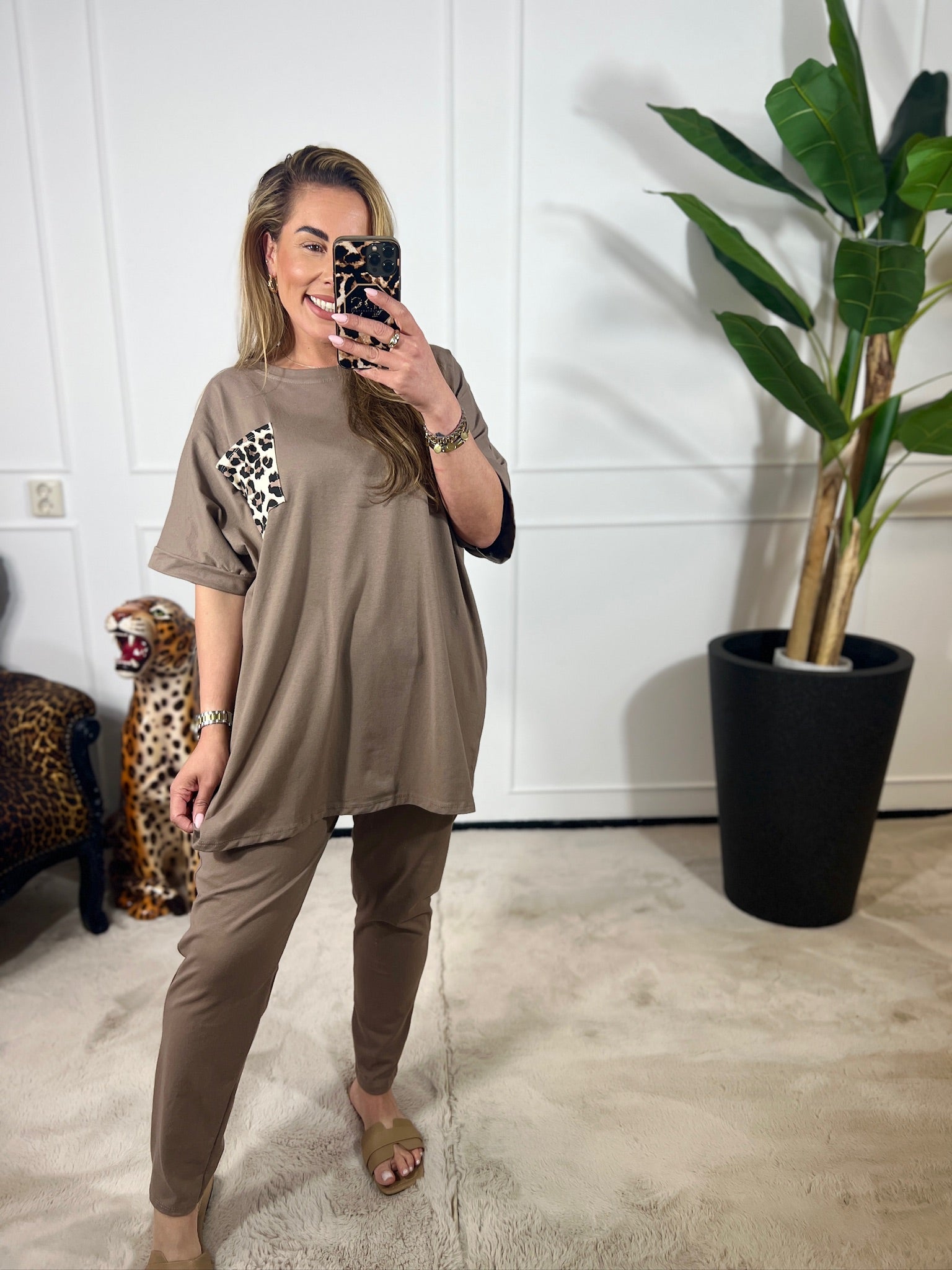 EMMA COMFY LEOPARD SET