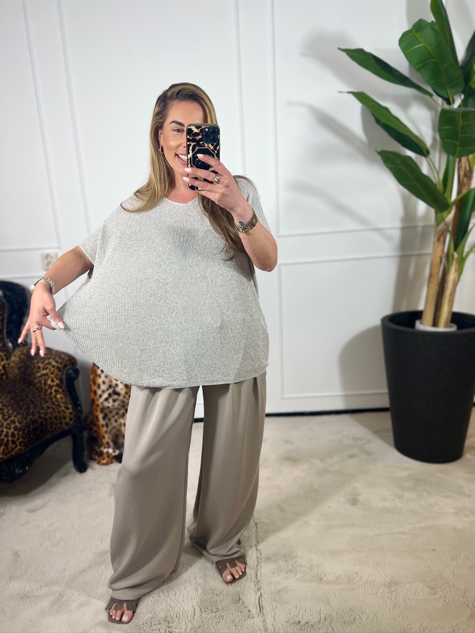 SANDRA V-HALS LUREX TOP