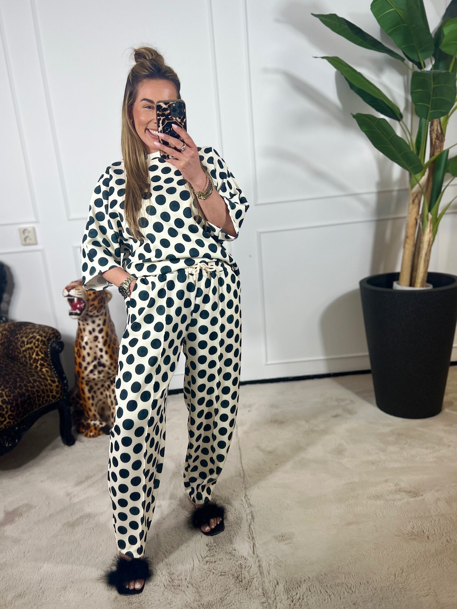 ELISE DOTS COMFY SET