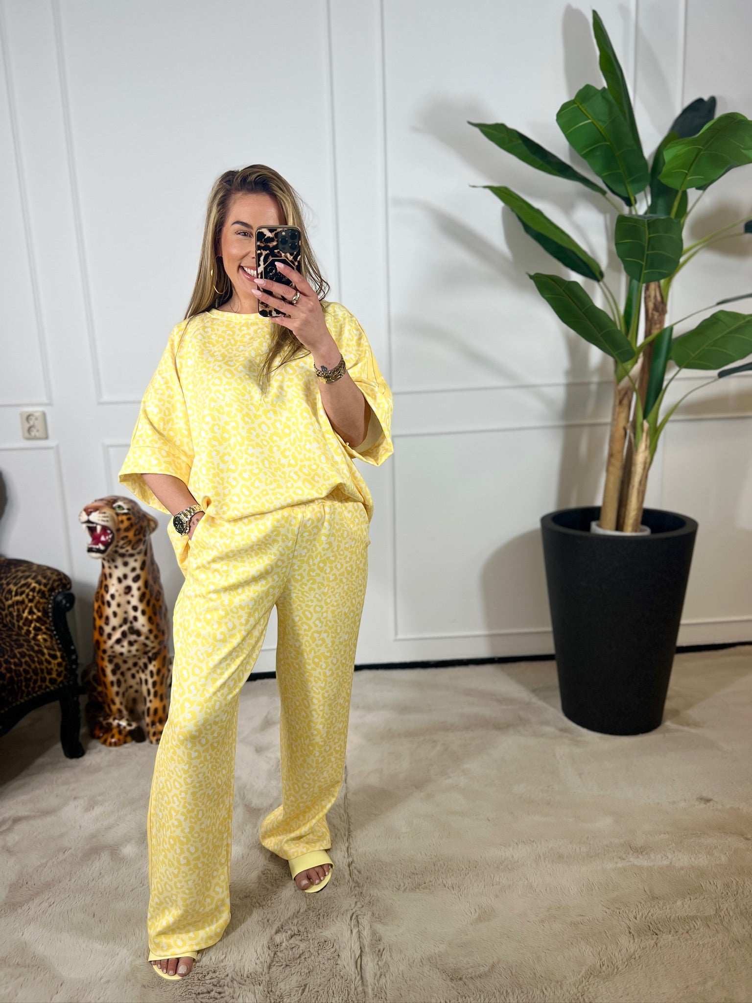 LISA LEO COMFY SET