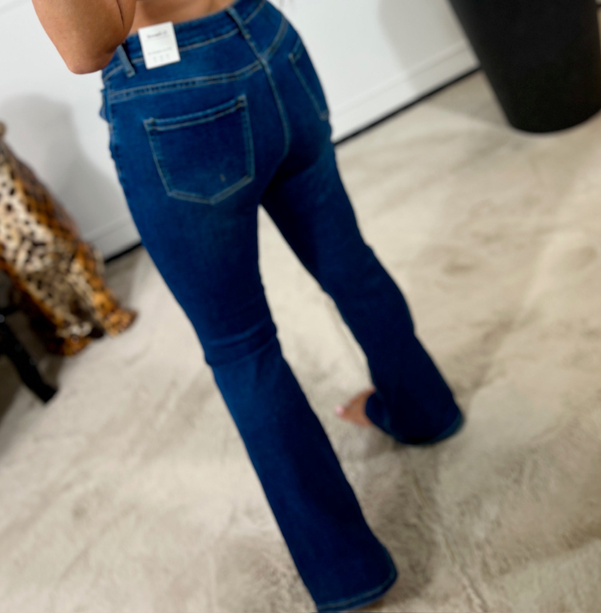 NOVA FLARED JEANS