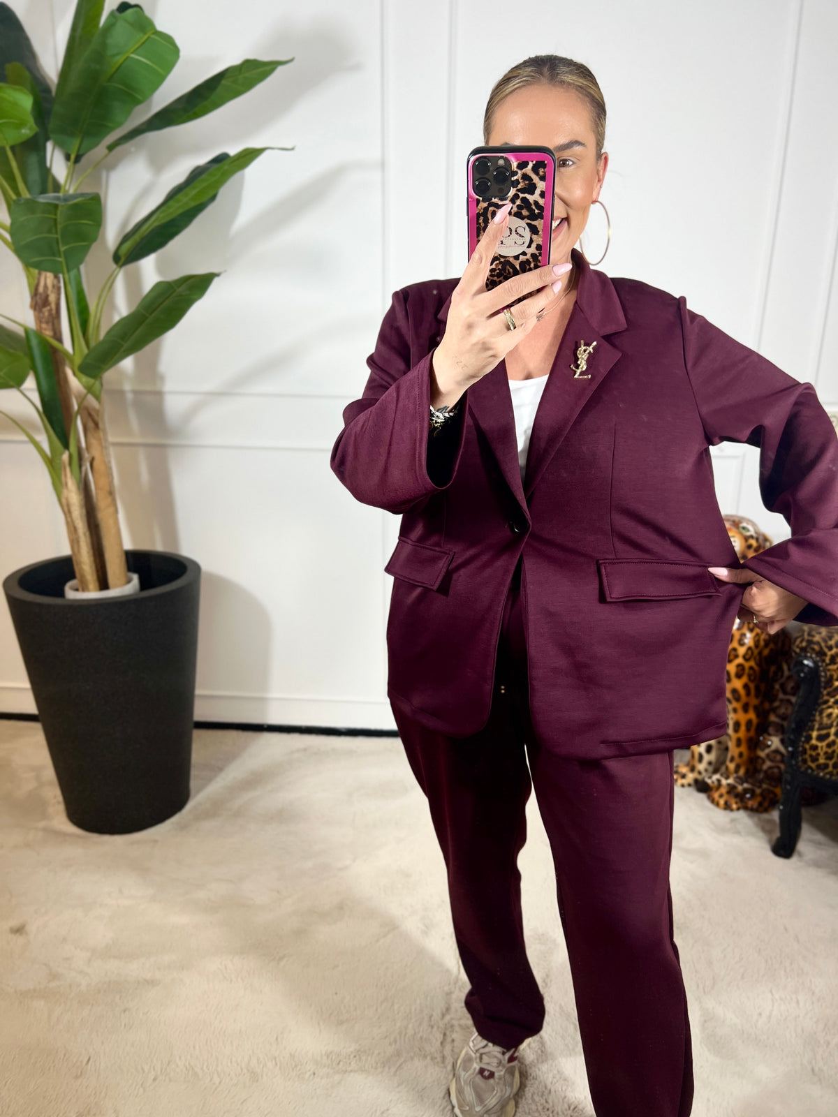 LUXE STRETCH SET MET BROCHE