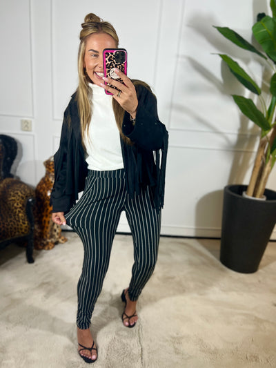 KRIJTSTREEP TRAVEL TROUSERS