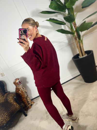 CUT-OUT SWEATER