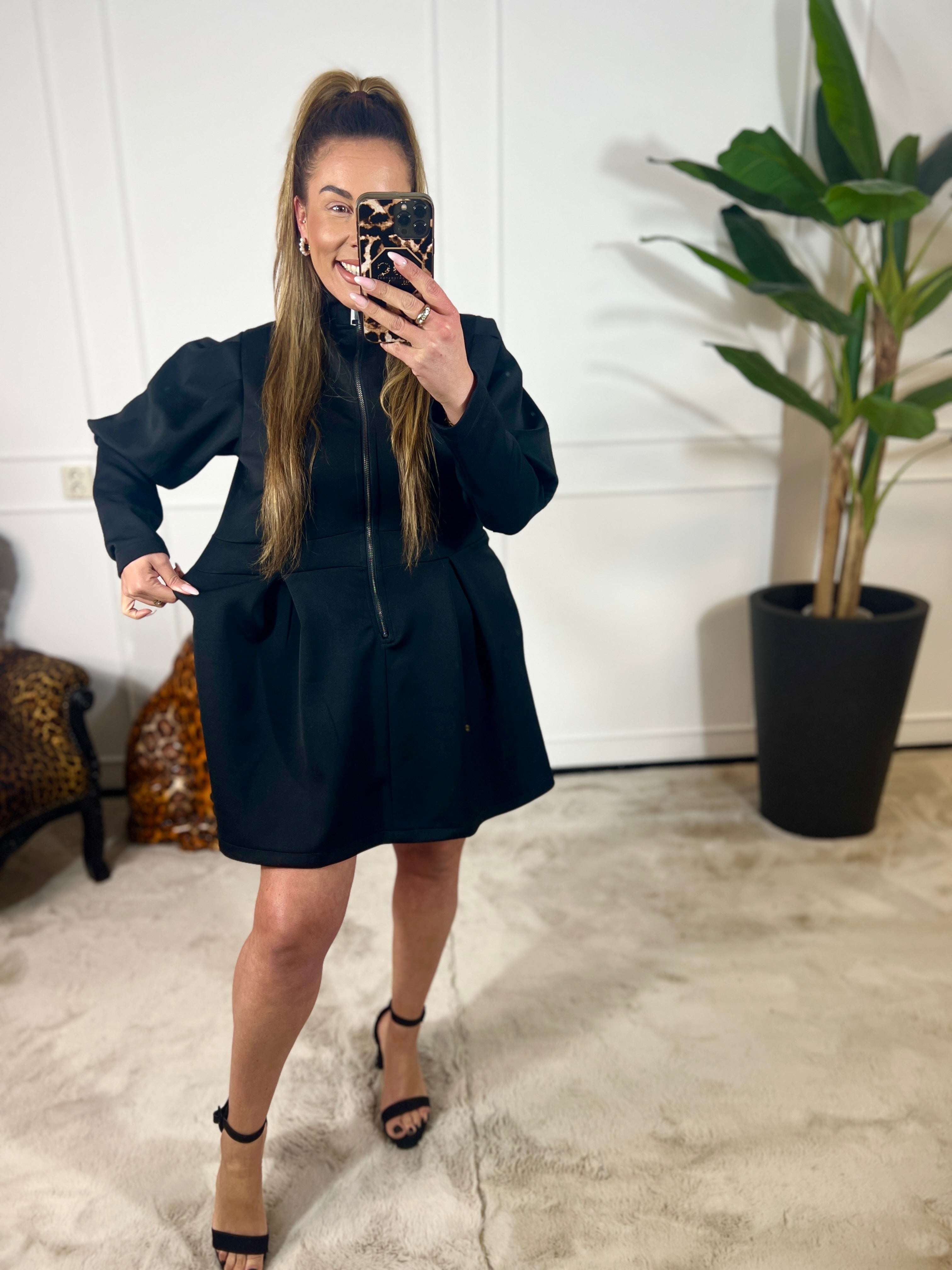 COCO DRESS (T/M 46-48) + VIDEO