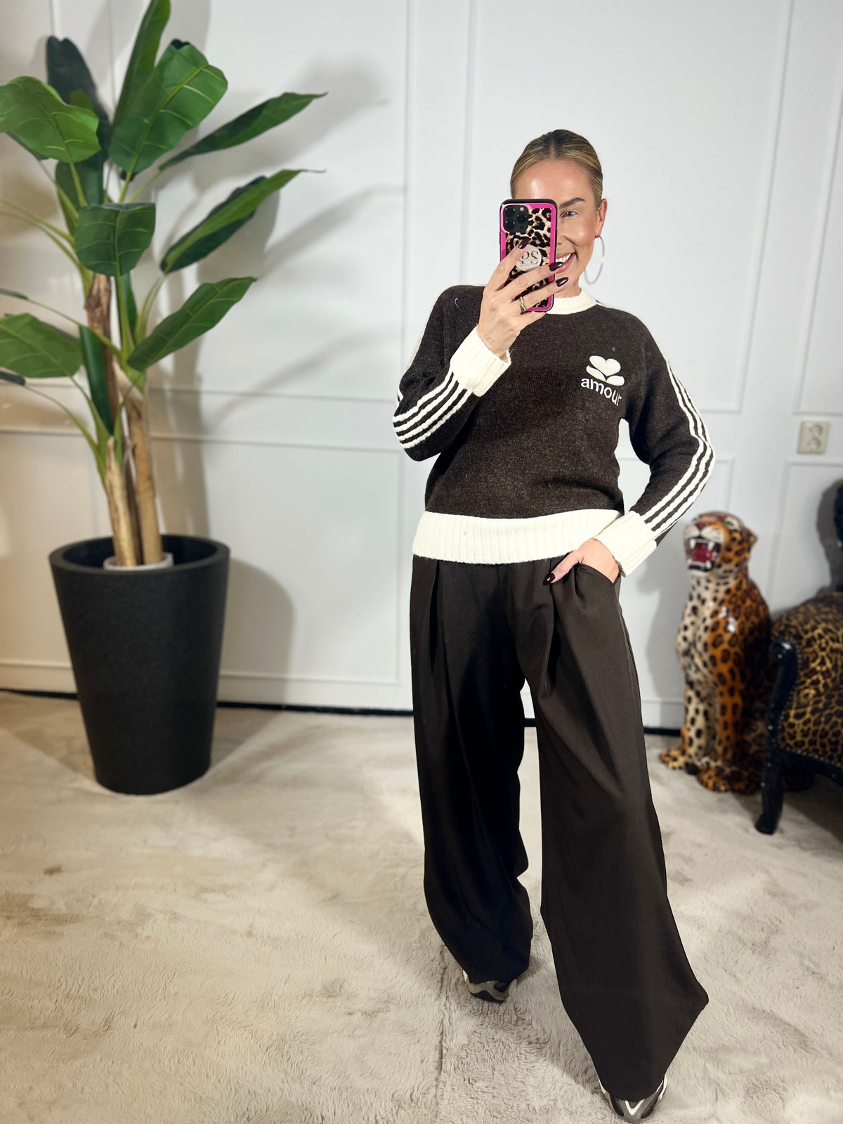 AMOUR SWEATER