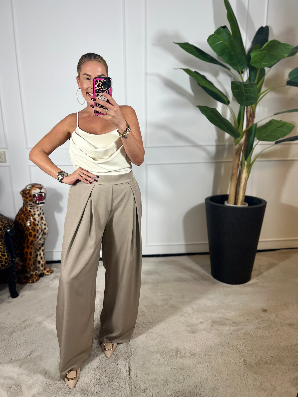 DRAPED SHAPE BODY