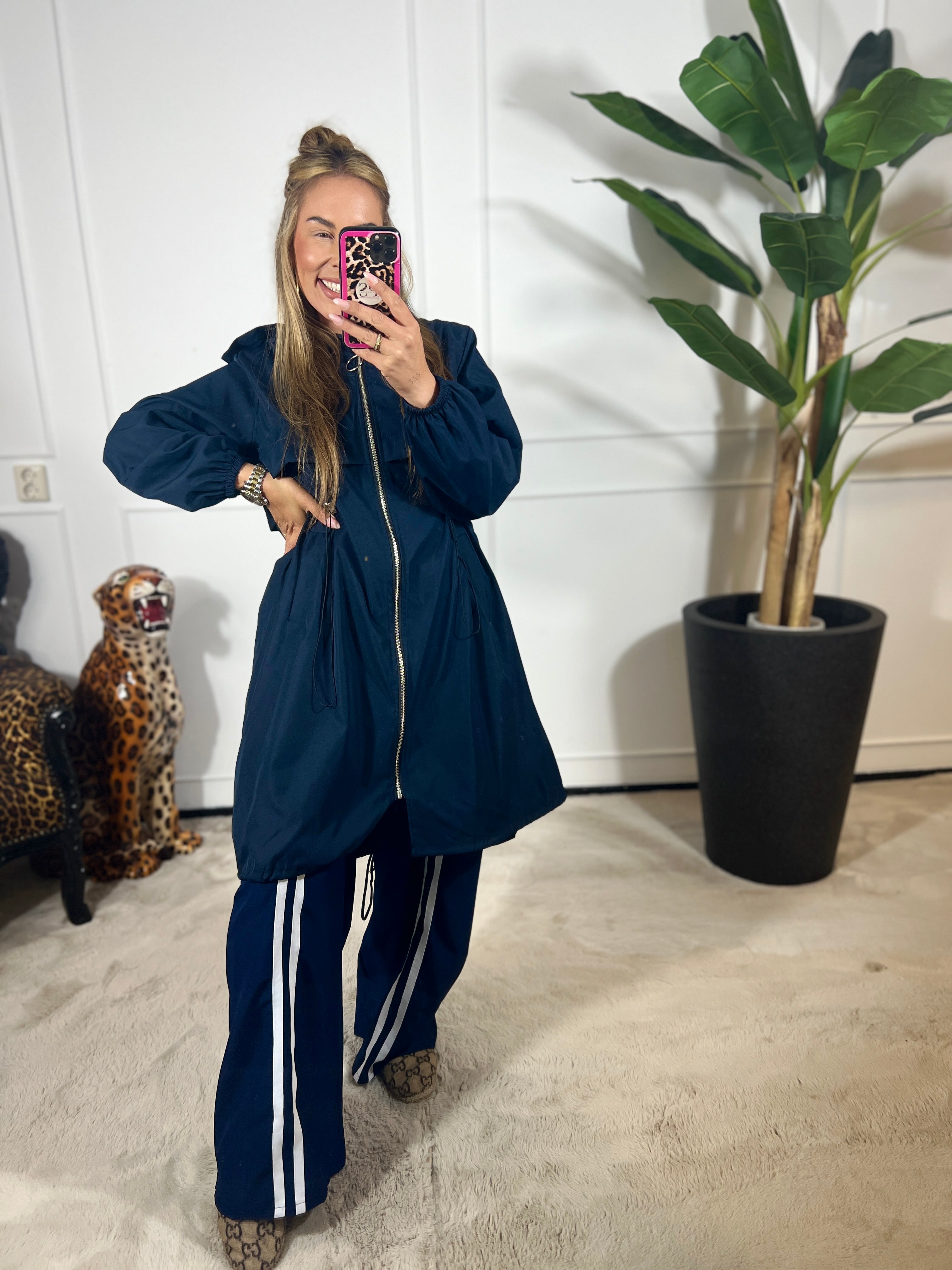 VALERIE RAINCOAT