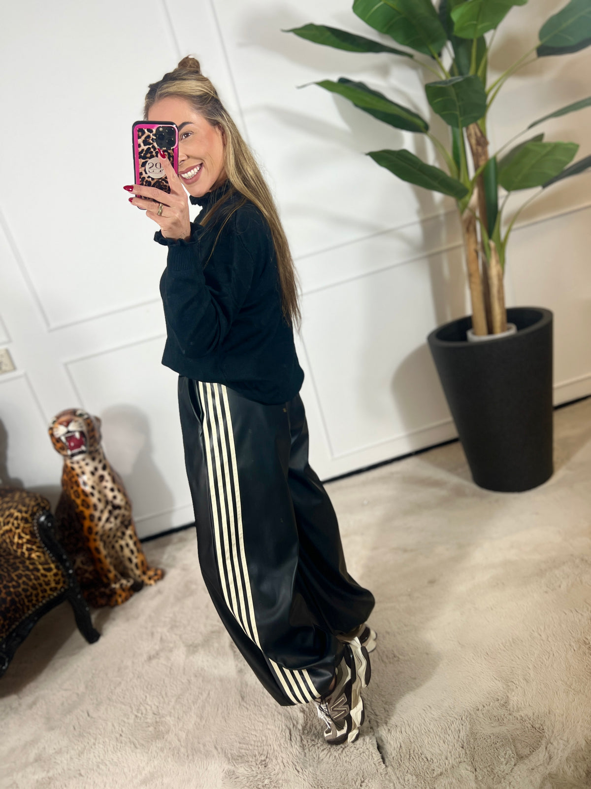 NOVA TRACKPANTS