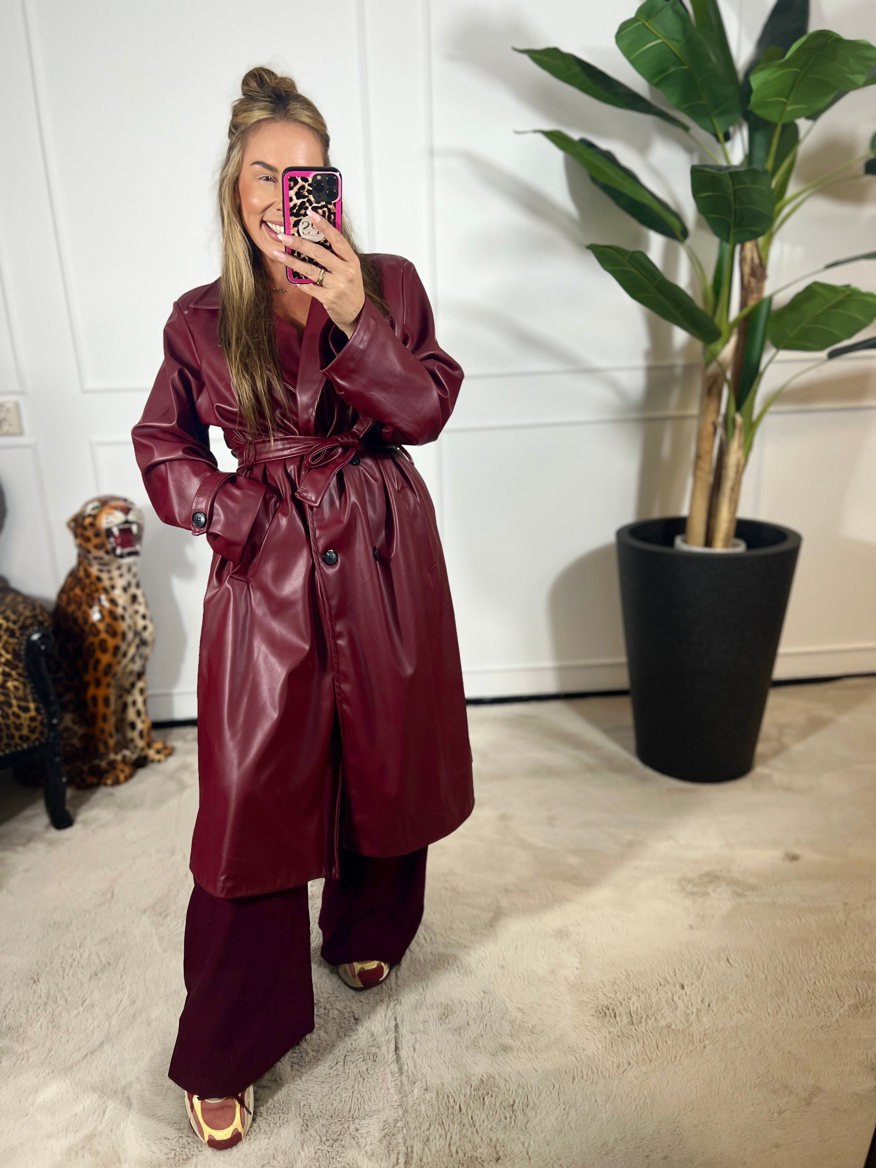 TRENCHCOAT LEATHERLOOK