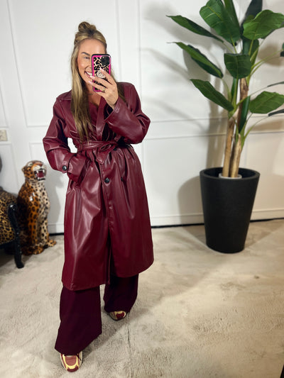TRENCHCOAT LEATHERLOOK