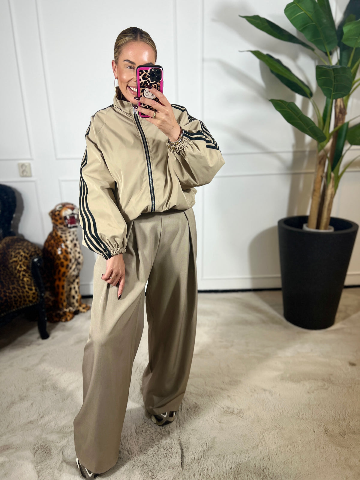SPORTY STRIPE JACKET