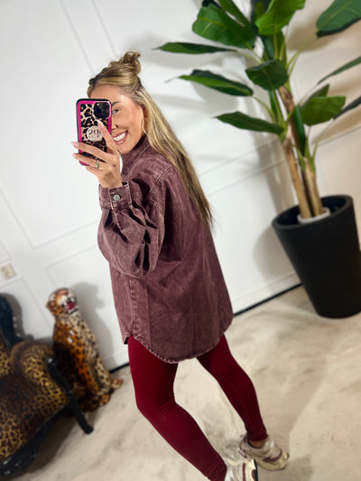 BUTTON OVERSIZED DENIM BLOUSE
