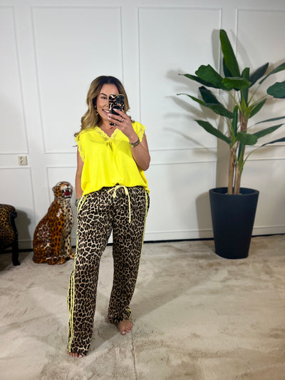 JOLIE TOP - 24 KLEUREN (T/M 46-48)