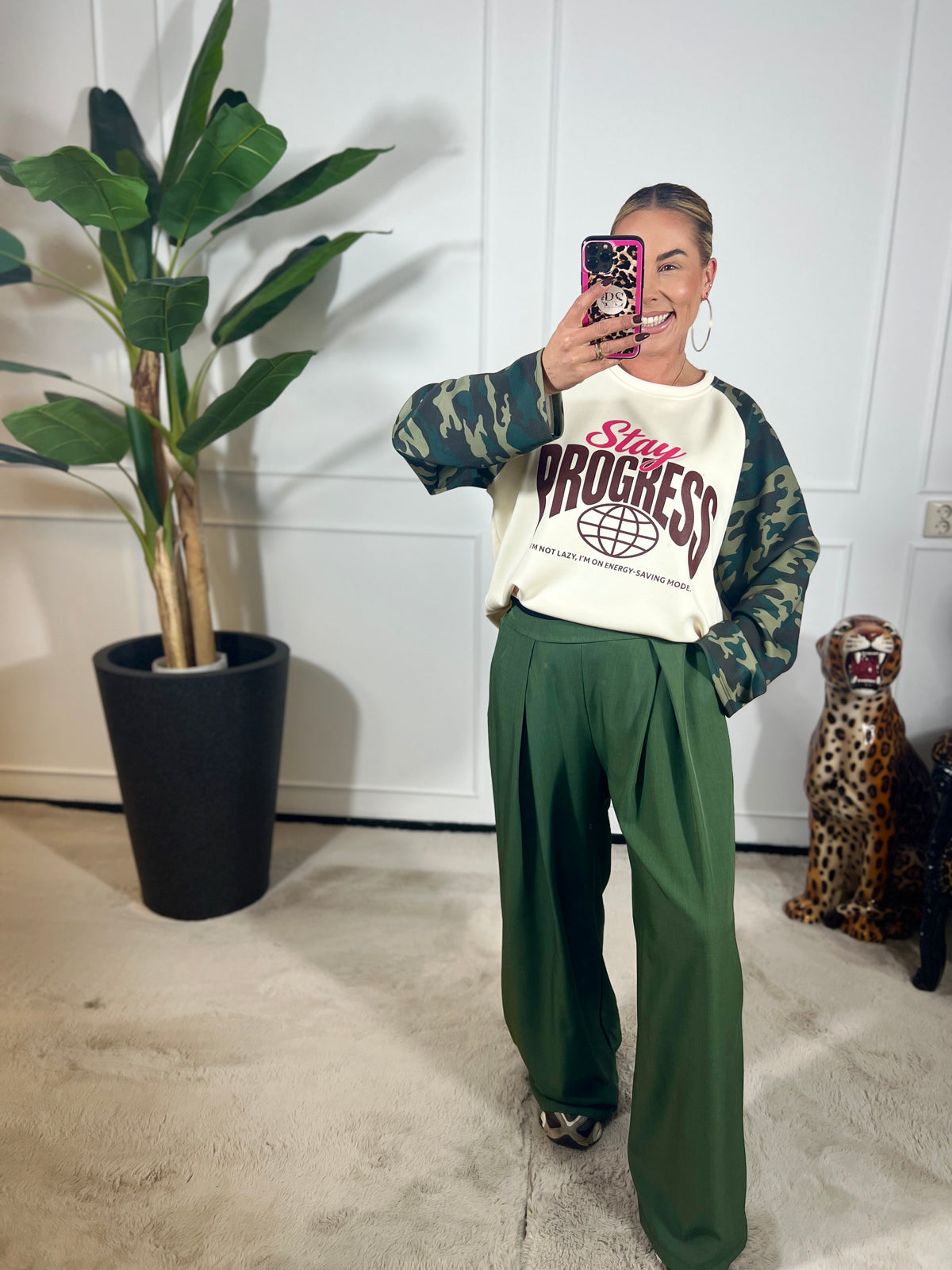 STAY PROGRESS SWEATER CAMO