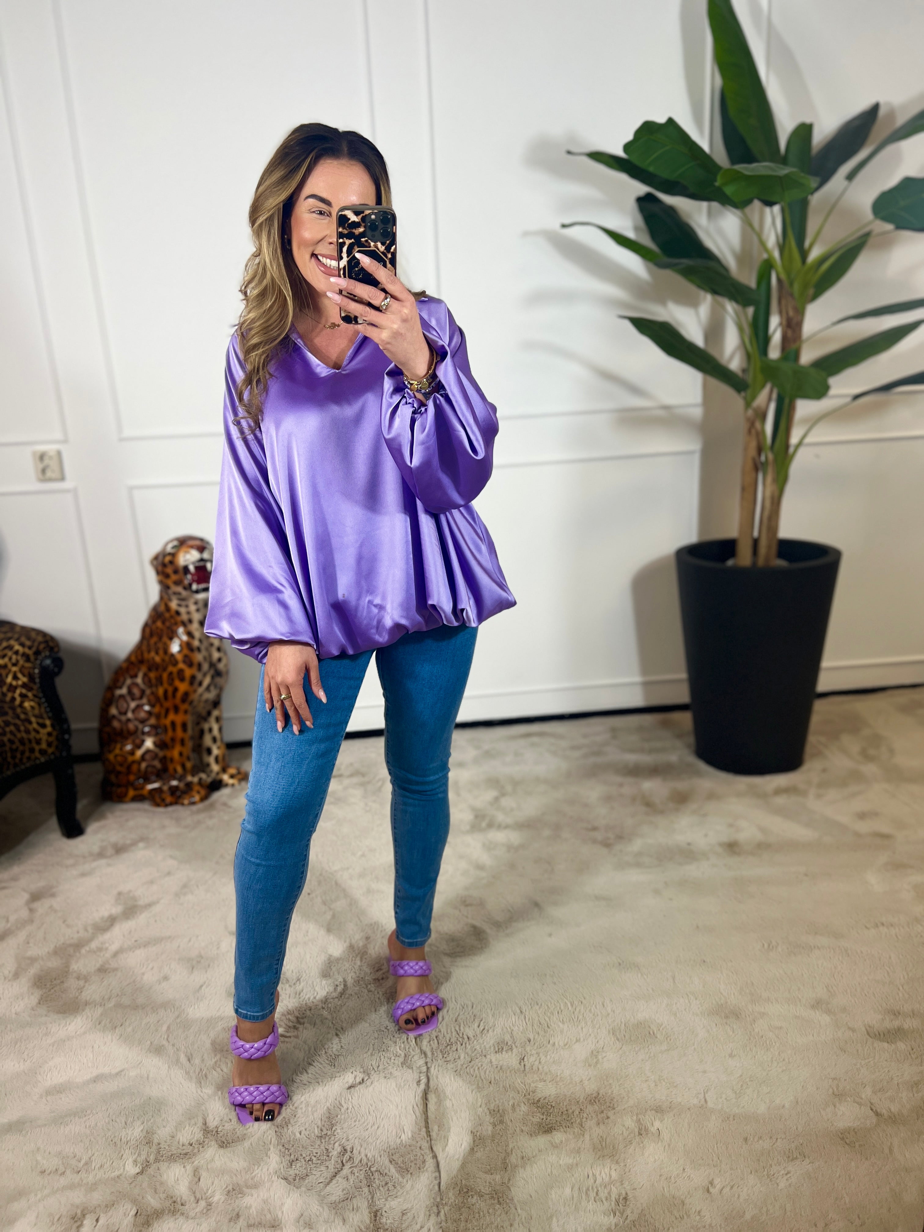 V-HALS BLOUSE (T/M 48) + VIDEO
