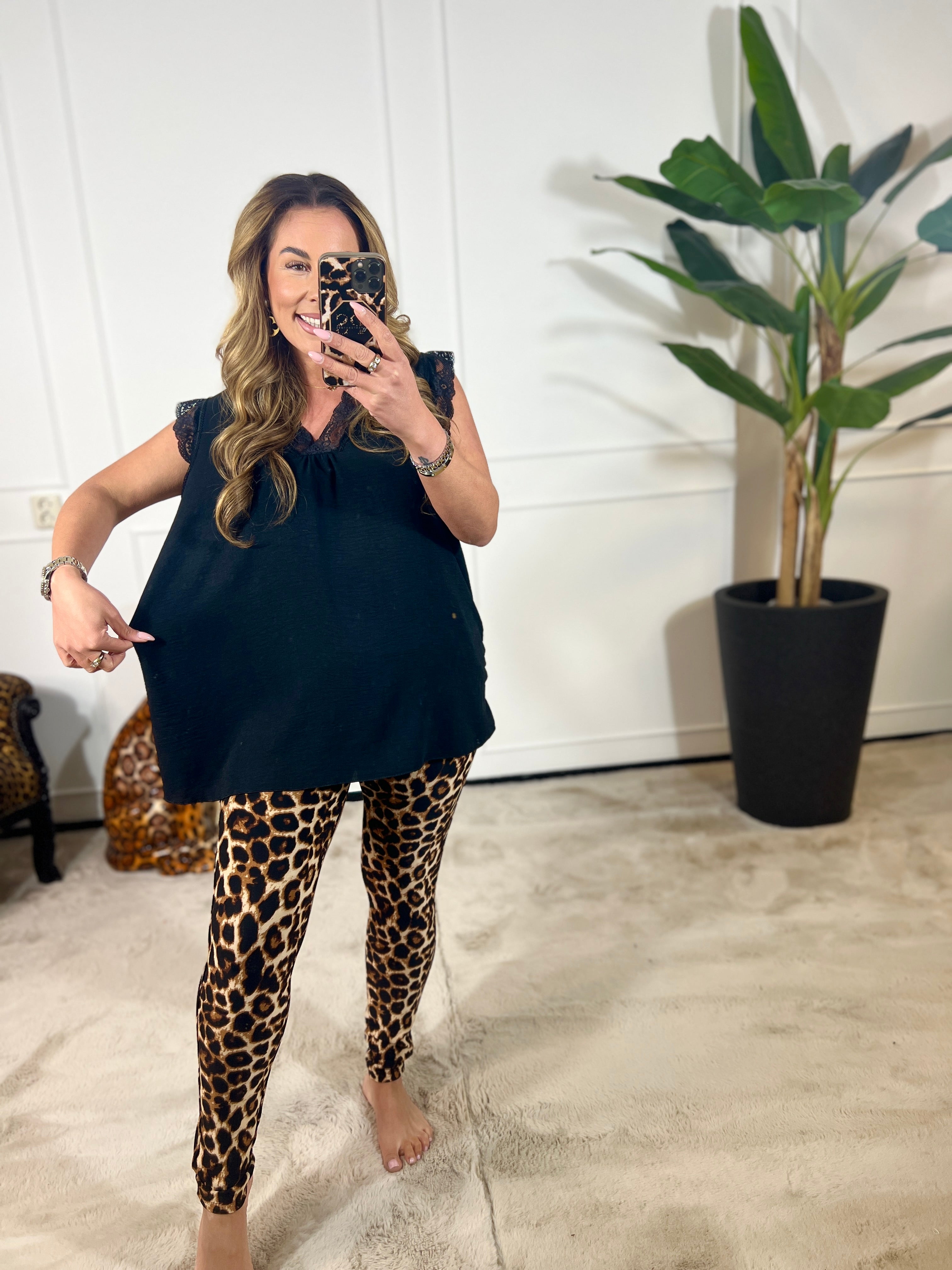 JOLIE TOP - 24 KLEUREN (T/M 46-48)