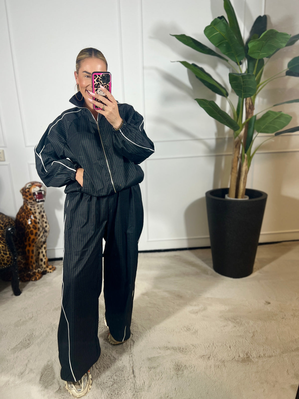 CHECKED COMFY SET