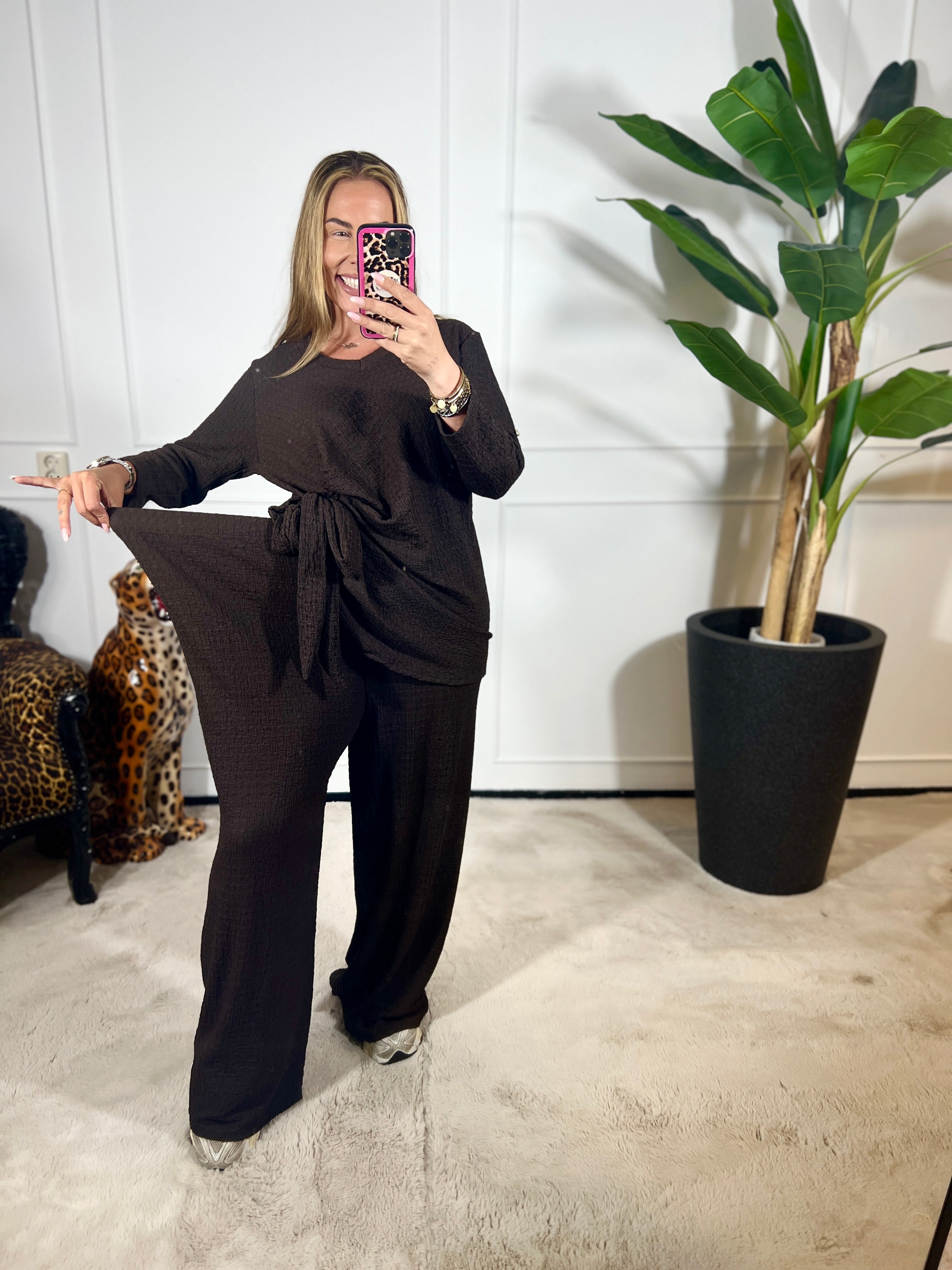 KNOTTED COMFY SET