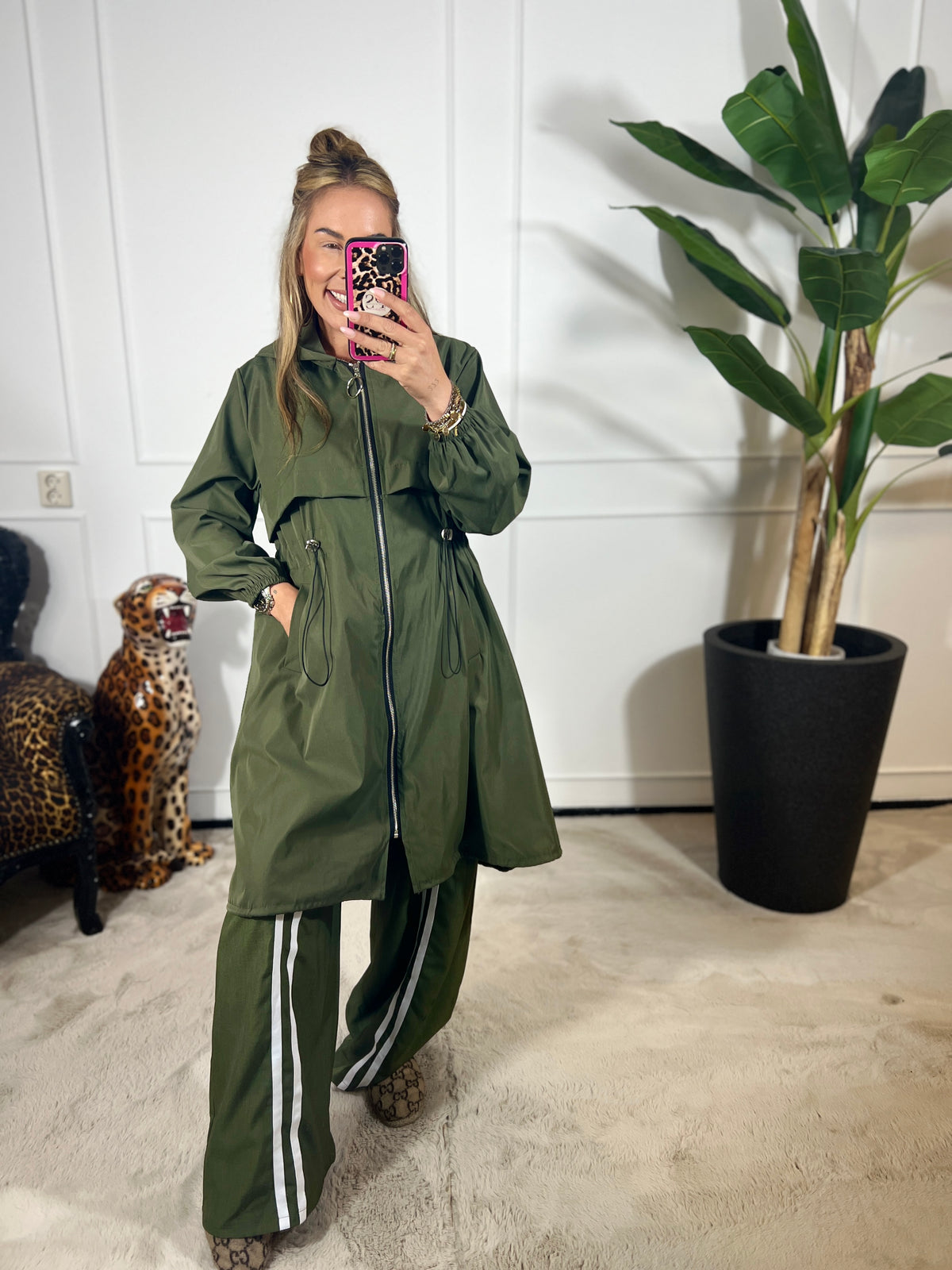 VALERIE RAINCOAT