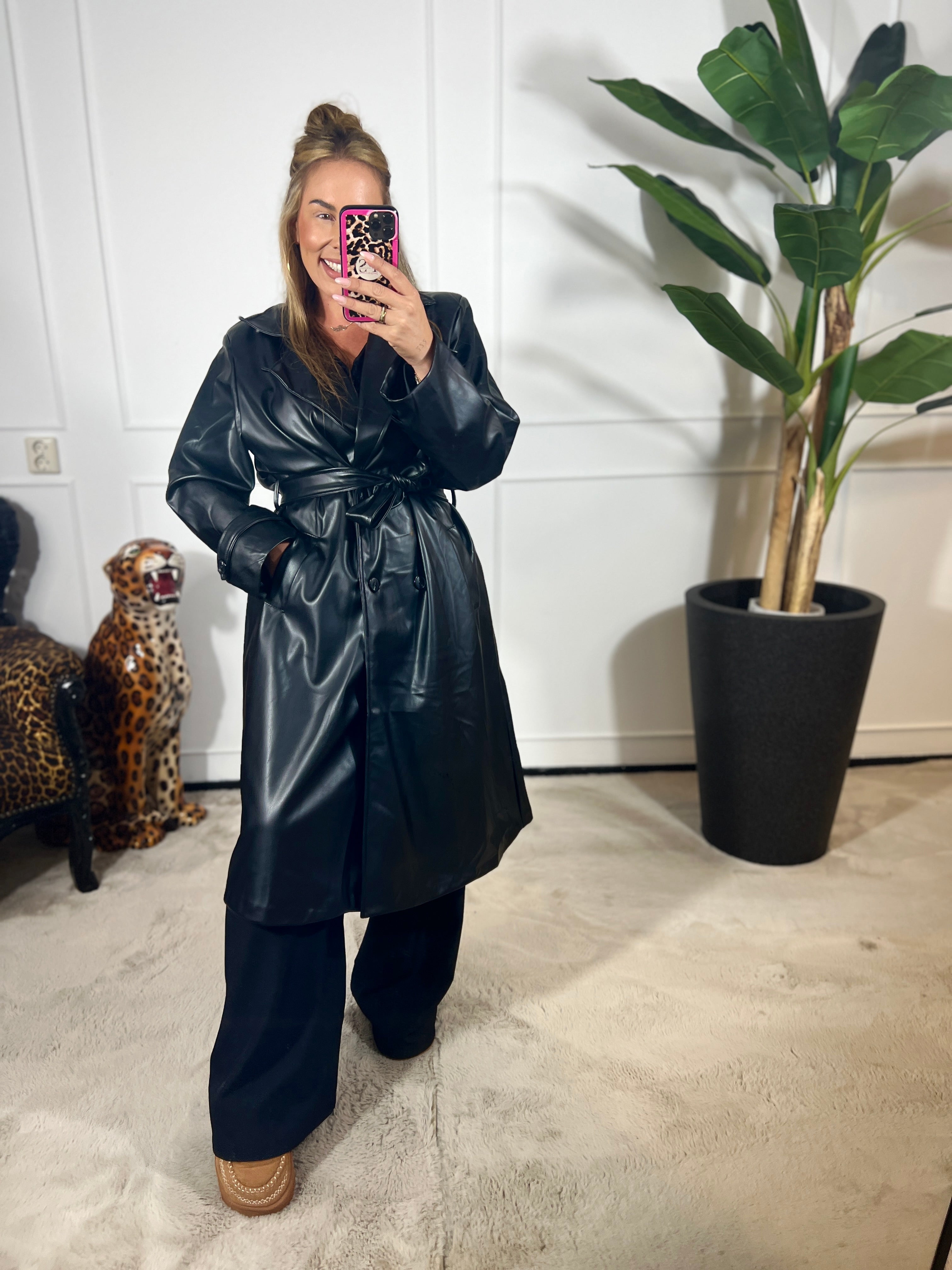 TRENCHCOAT LEATHERLOOK