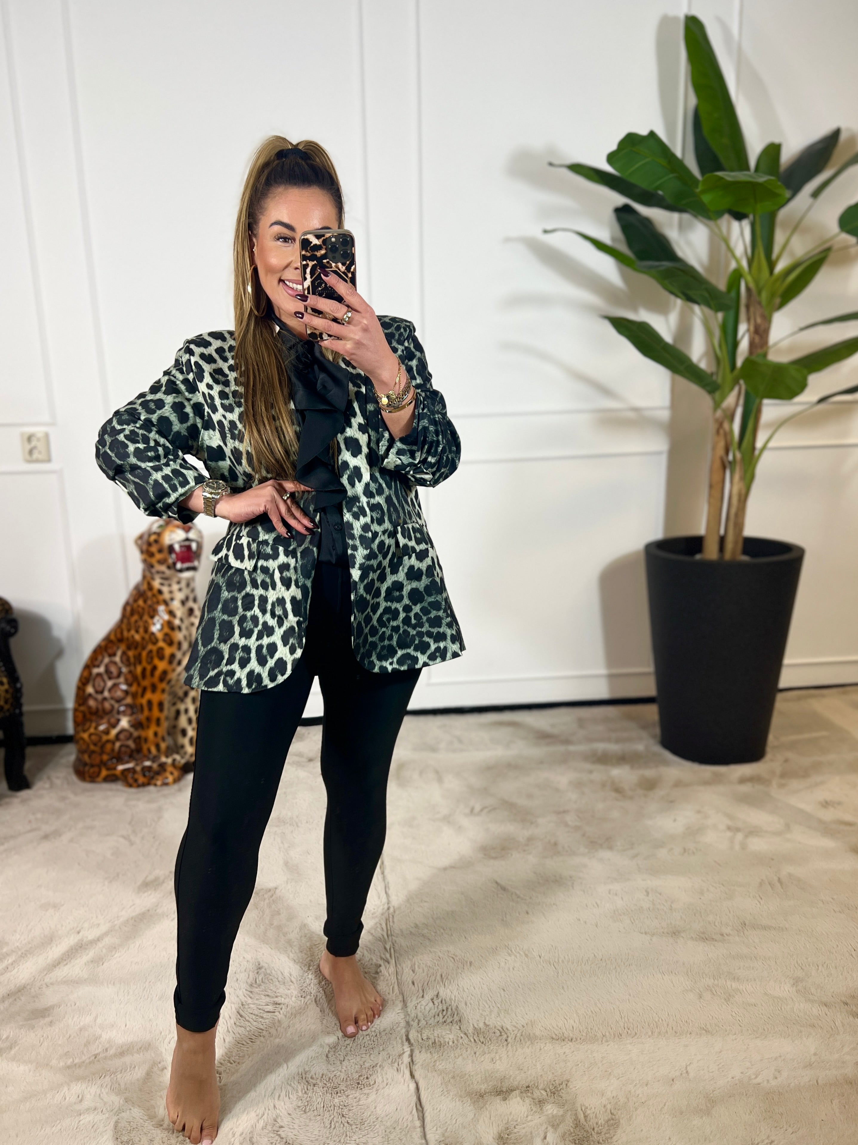 PANTERPRINT WOMAN BLAZER (IN MATEN) + VIDEO