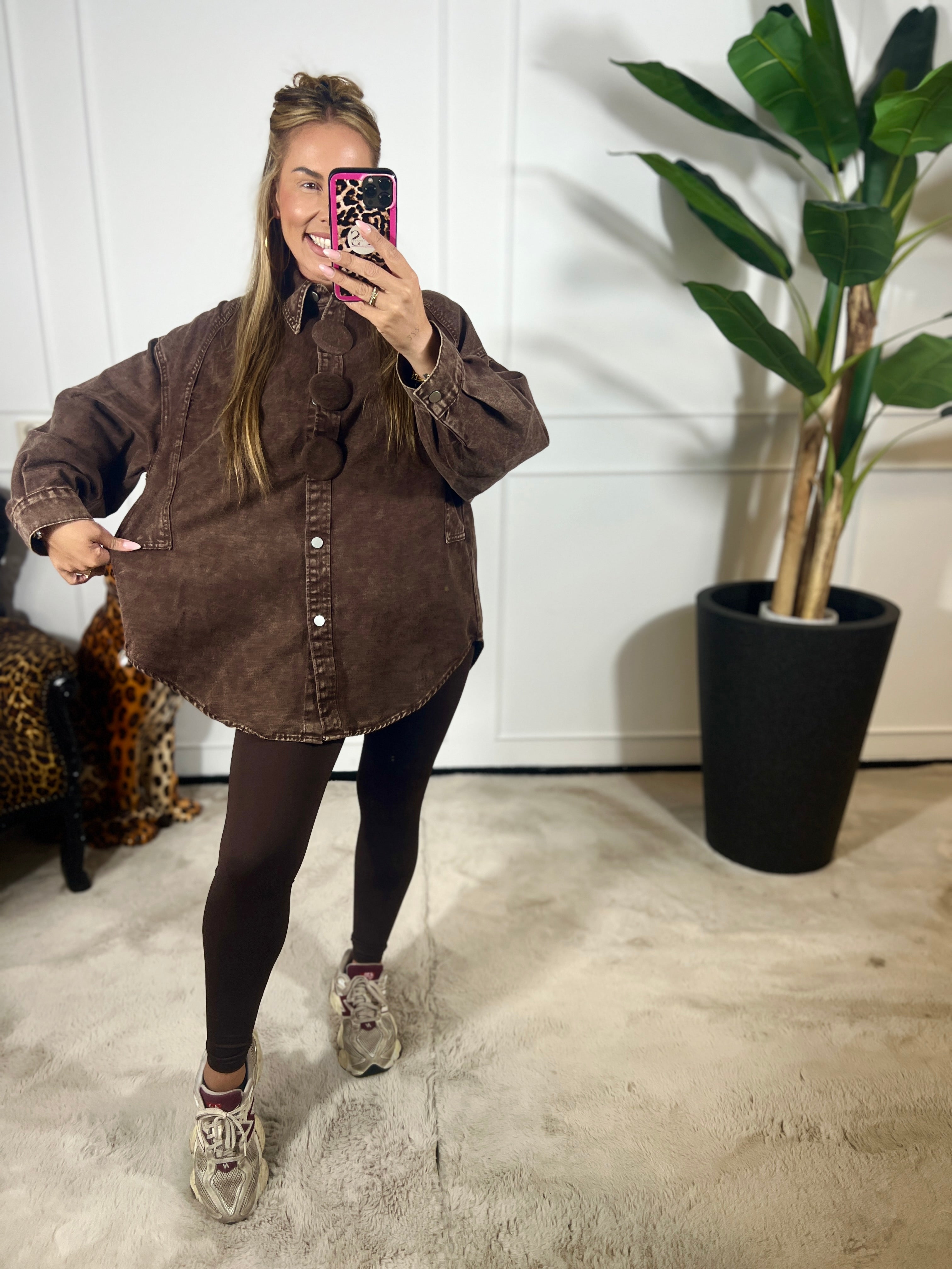 BUTTON OVERSIZED DENIM BLOUSE