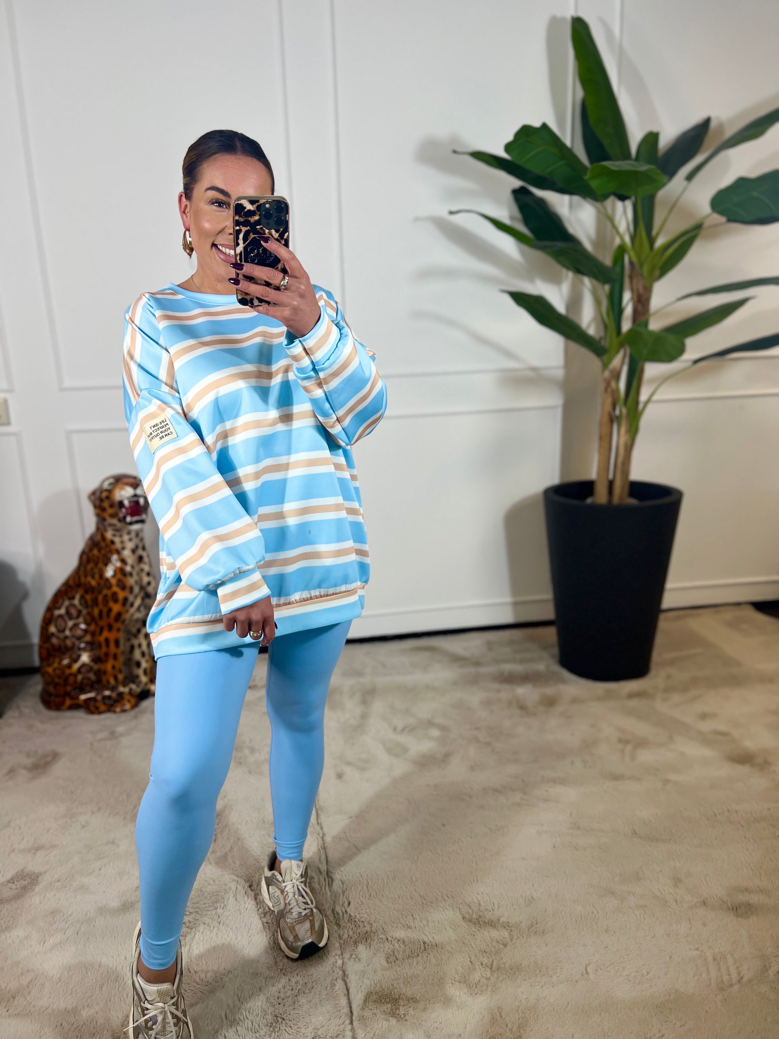 *L.I.P.* STRIPE SWEATER (T/M 48)