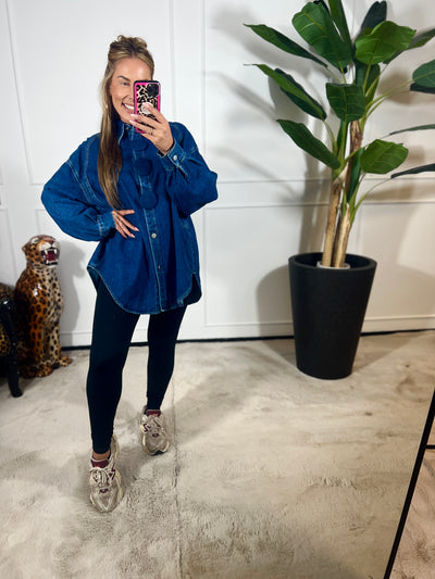 BUTTON OVERSIZED DENIM BLOUSE