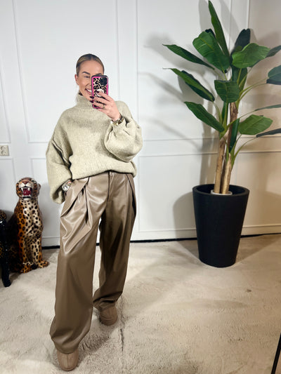 COZY TURTLENECK