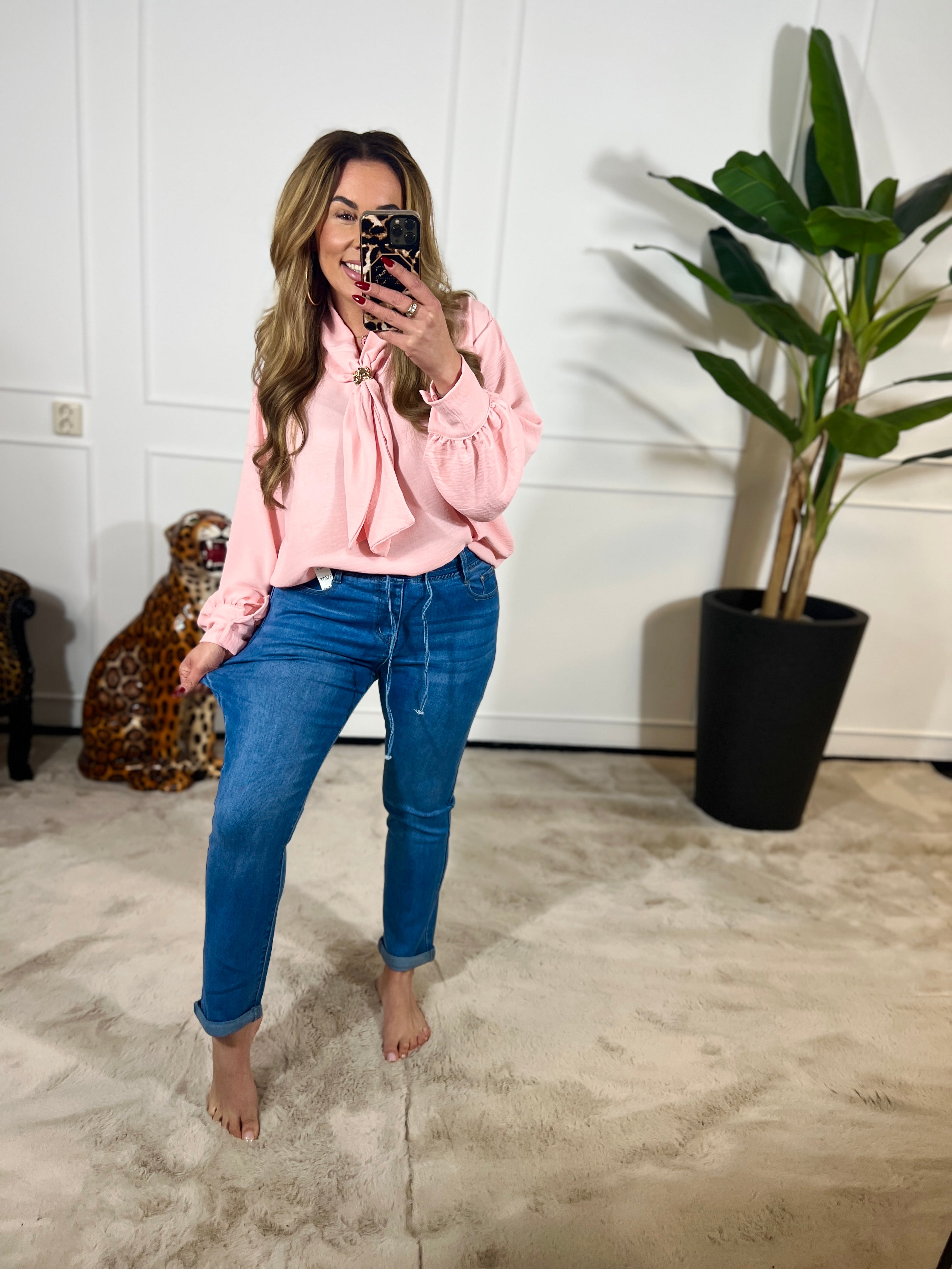 JEANS MET TOUWSLUITING (IN MATEN) 467
