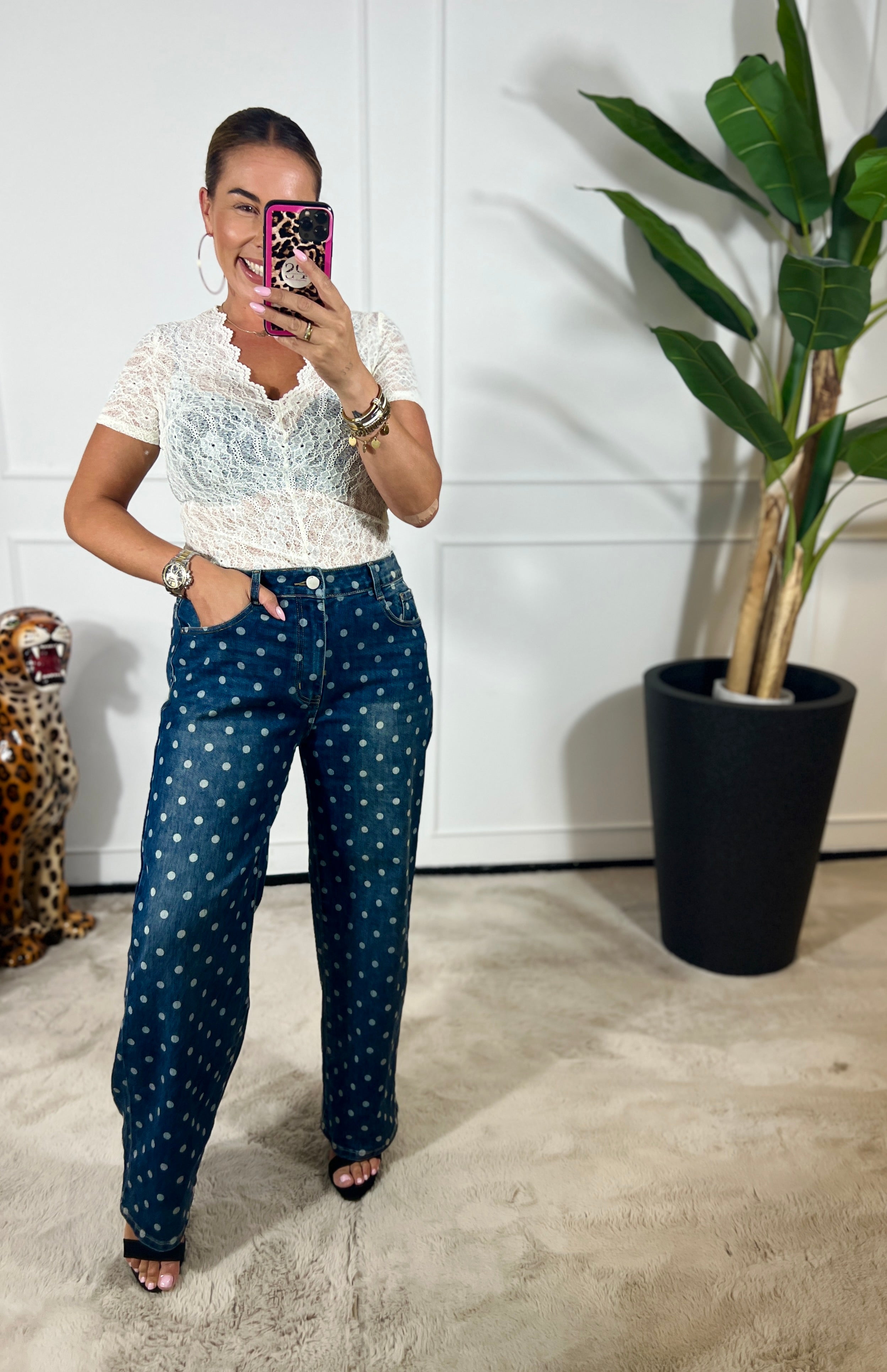 AMORA LACE BODY