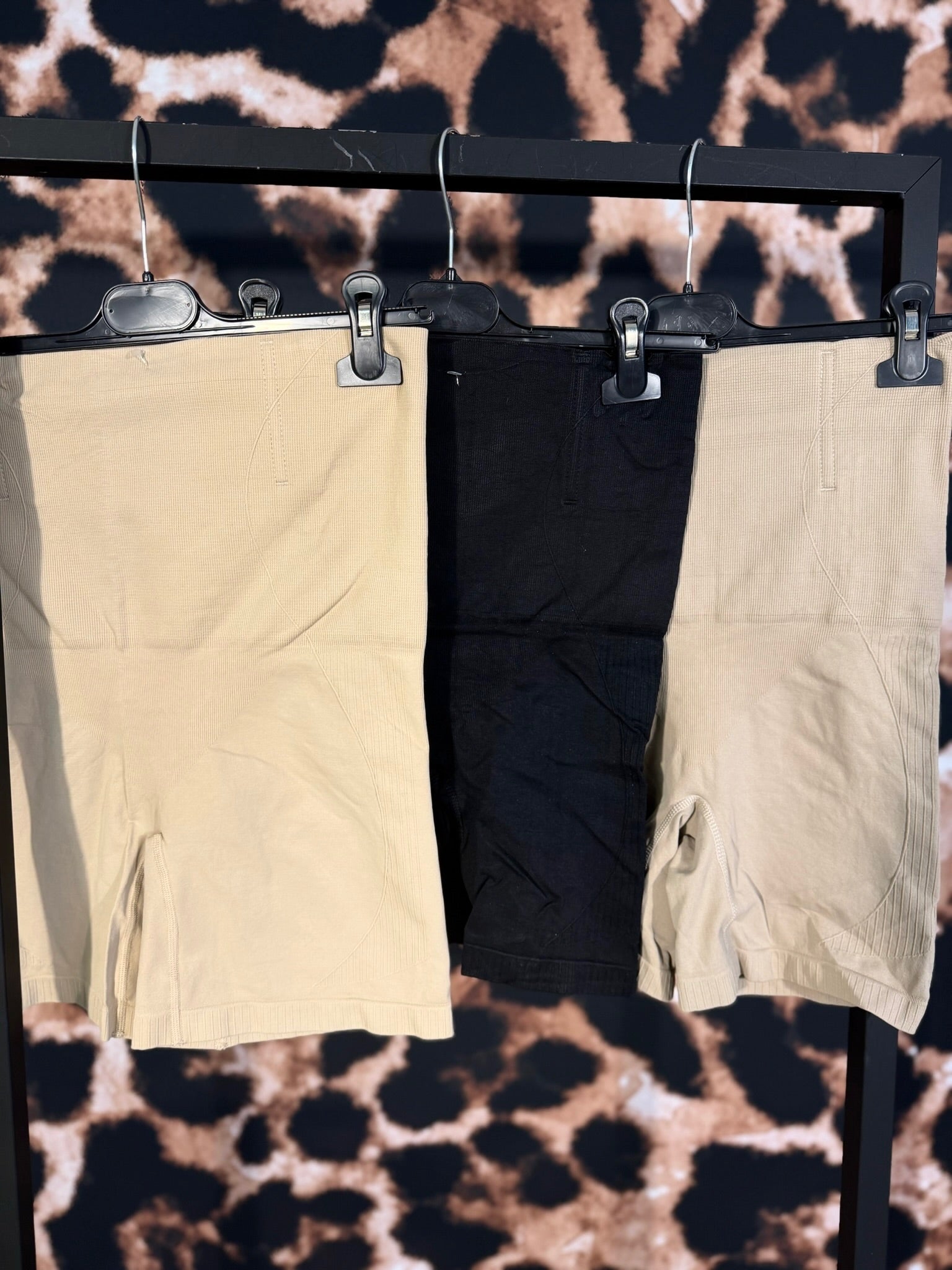 BILLIE LIFT *SHAPE SHORT* (XL T/M 6XL) + VIDEO