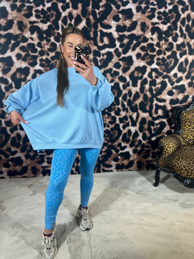 LIZA COMFY OVERSIZED SWEATER (T/M 48)